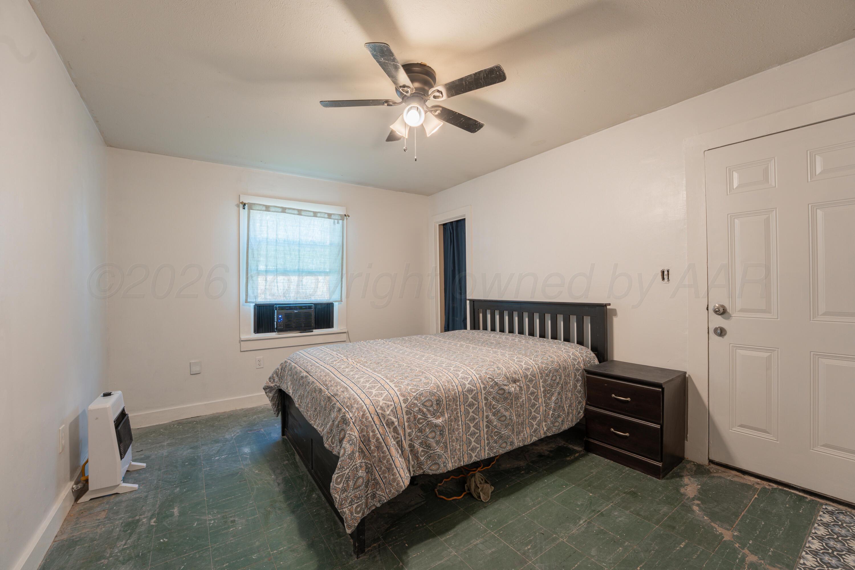 702 Sunset Terrace Property Photo 23