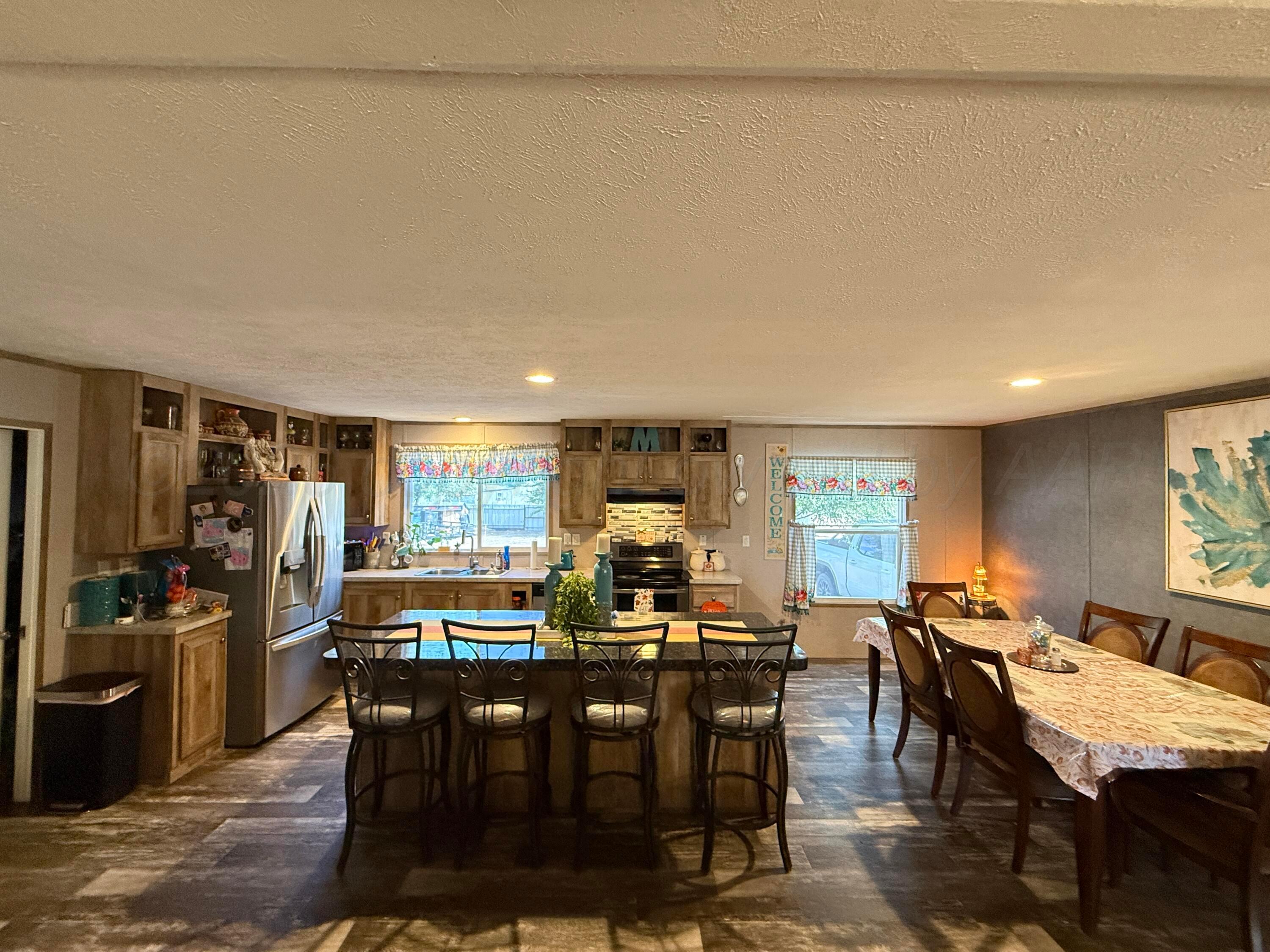 1102 Matlock Street Property Photo 7