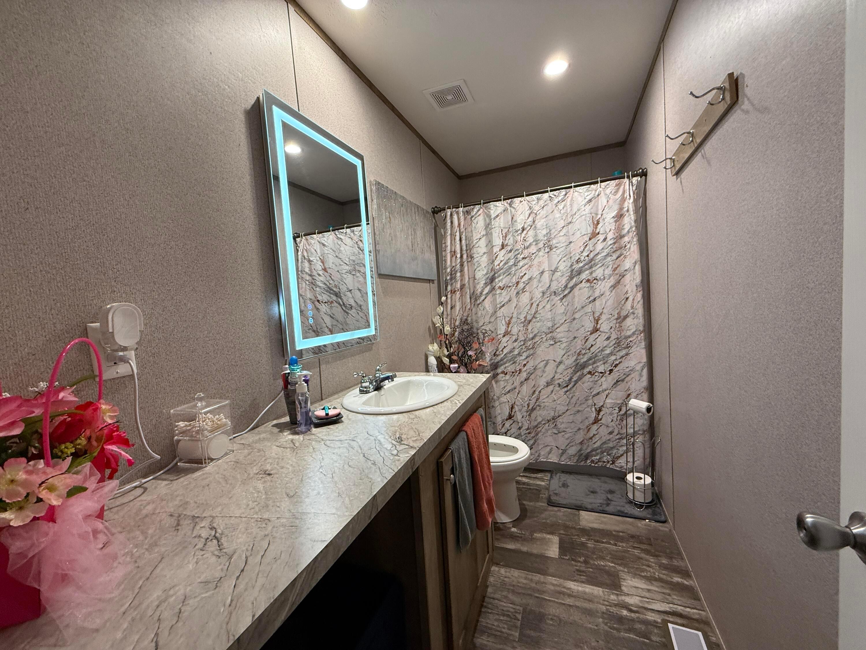 1102 Matlock Street Property Photo 18