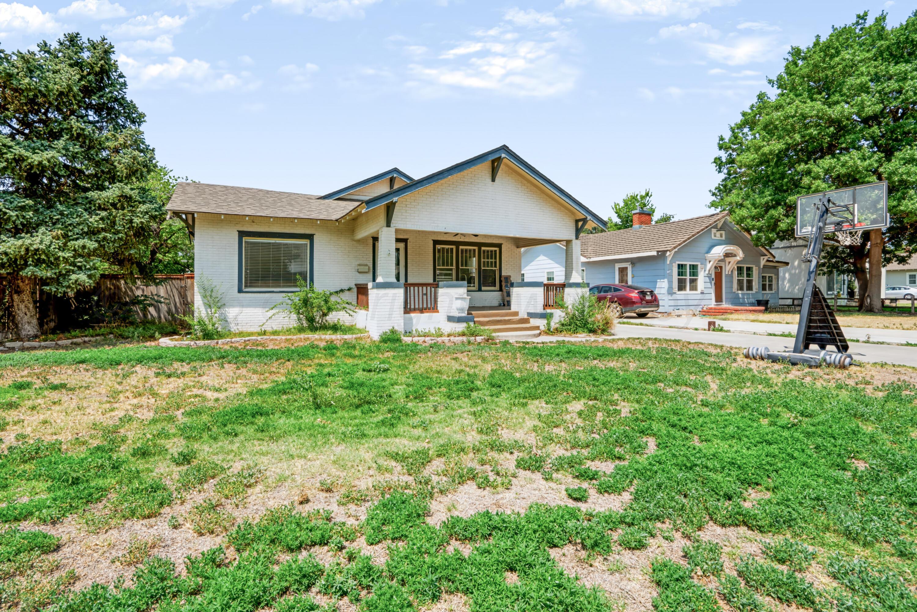 1010 Keeler Avenue Property Photo 1