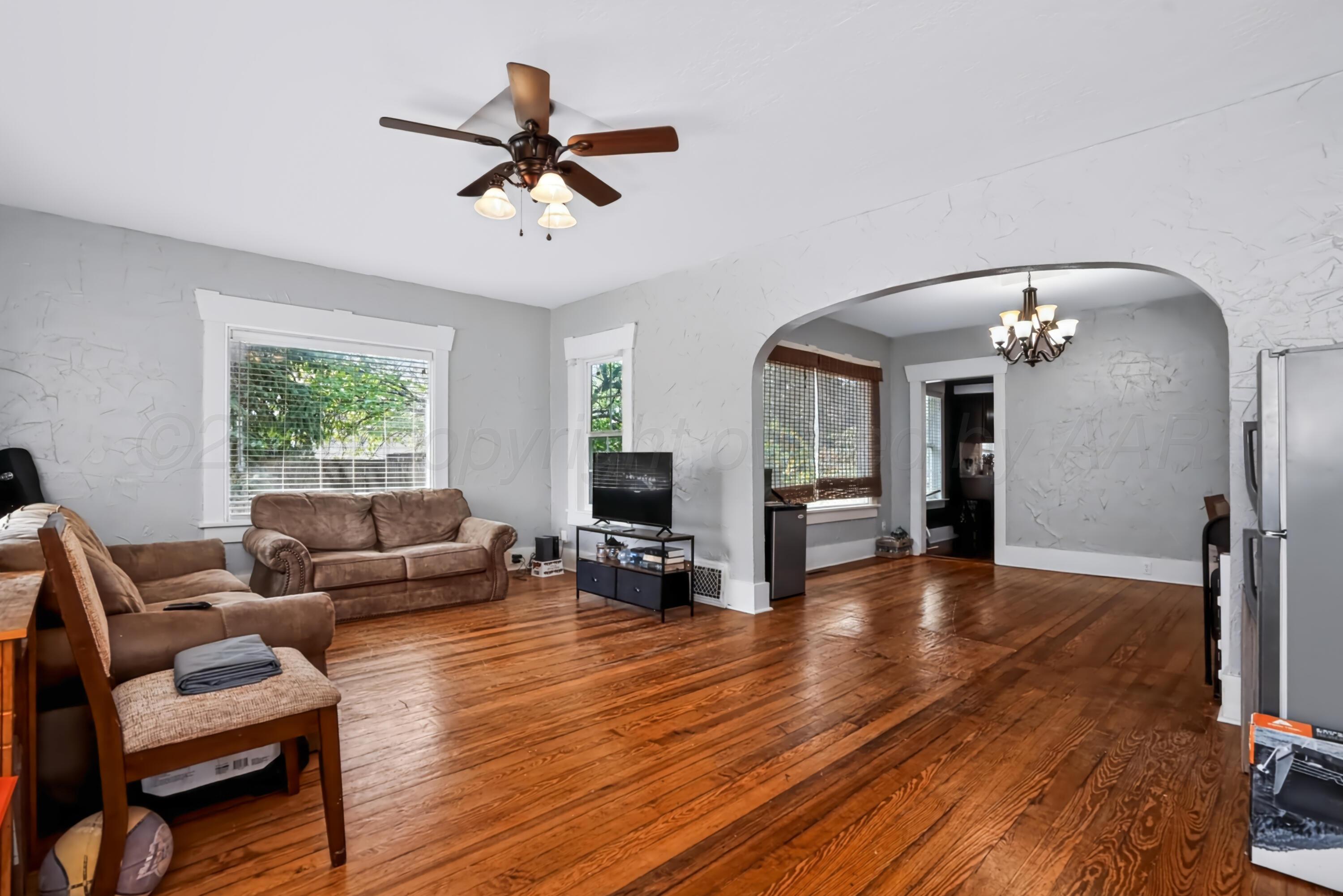 1010 Keeler Avenue Property Photo 3