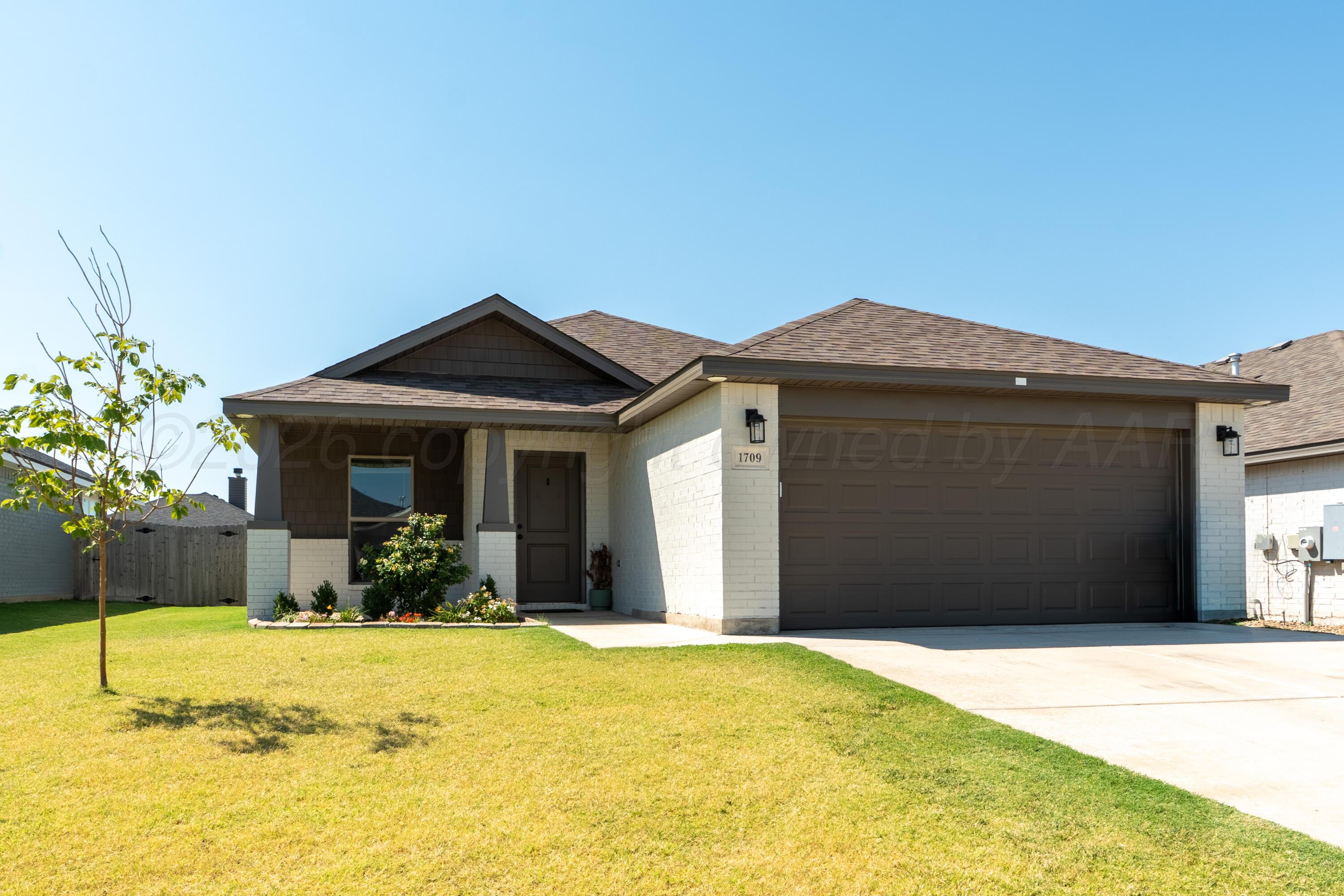 1709 Callaway Place Property Photo 1