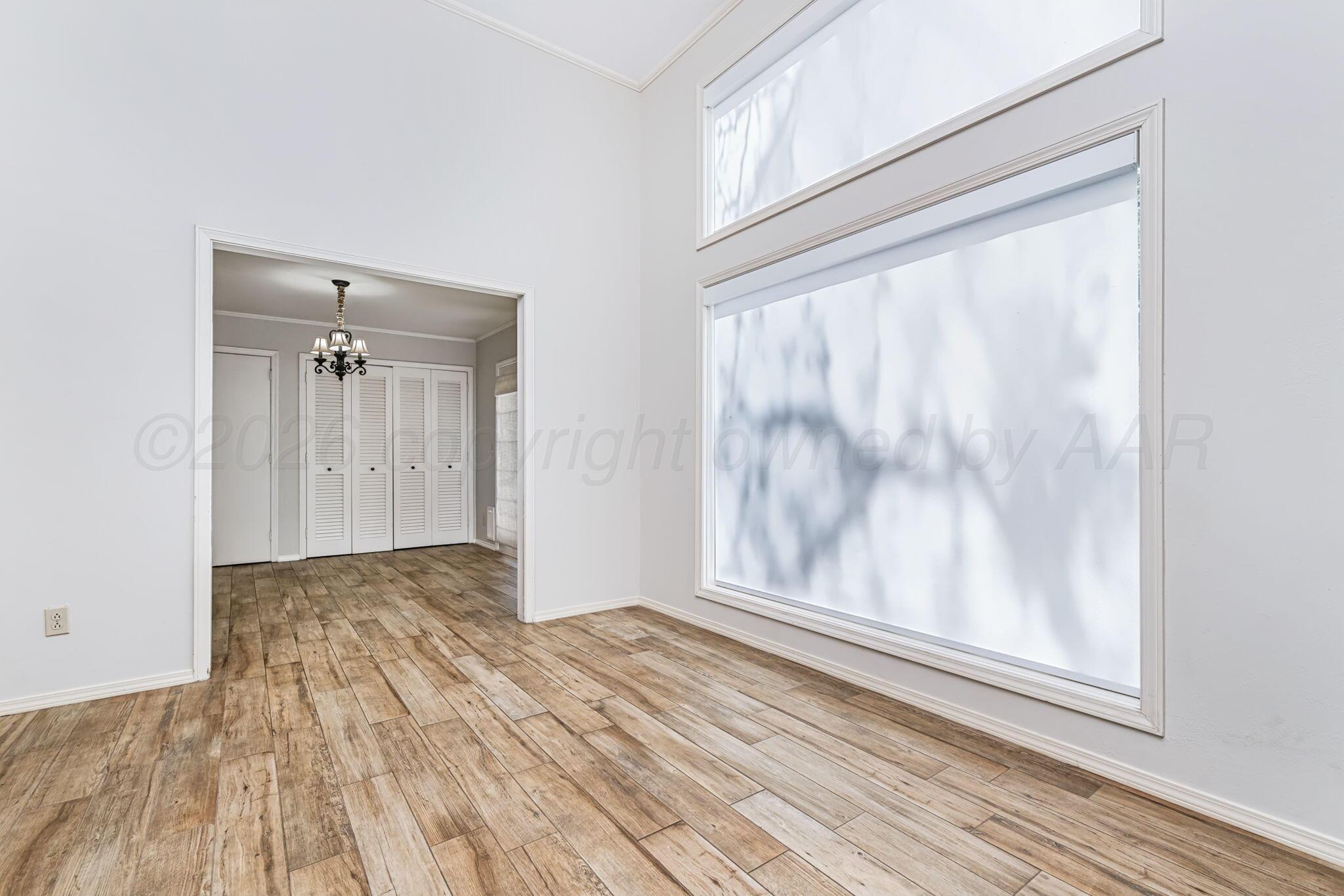3421 Gladstone Lane Property Photo 28