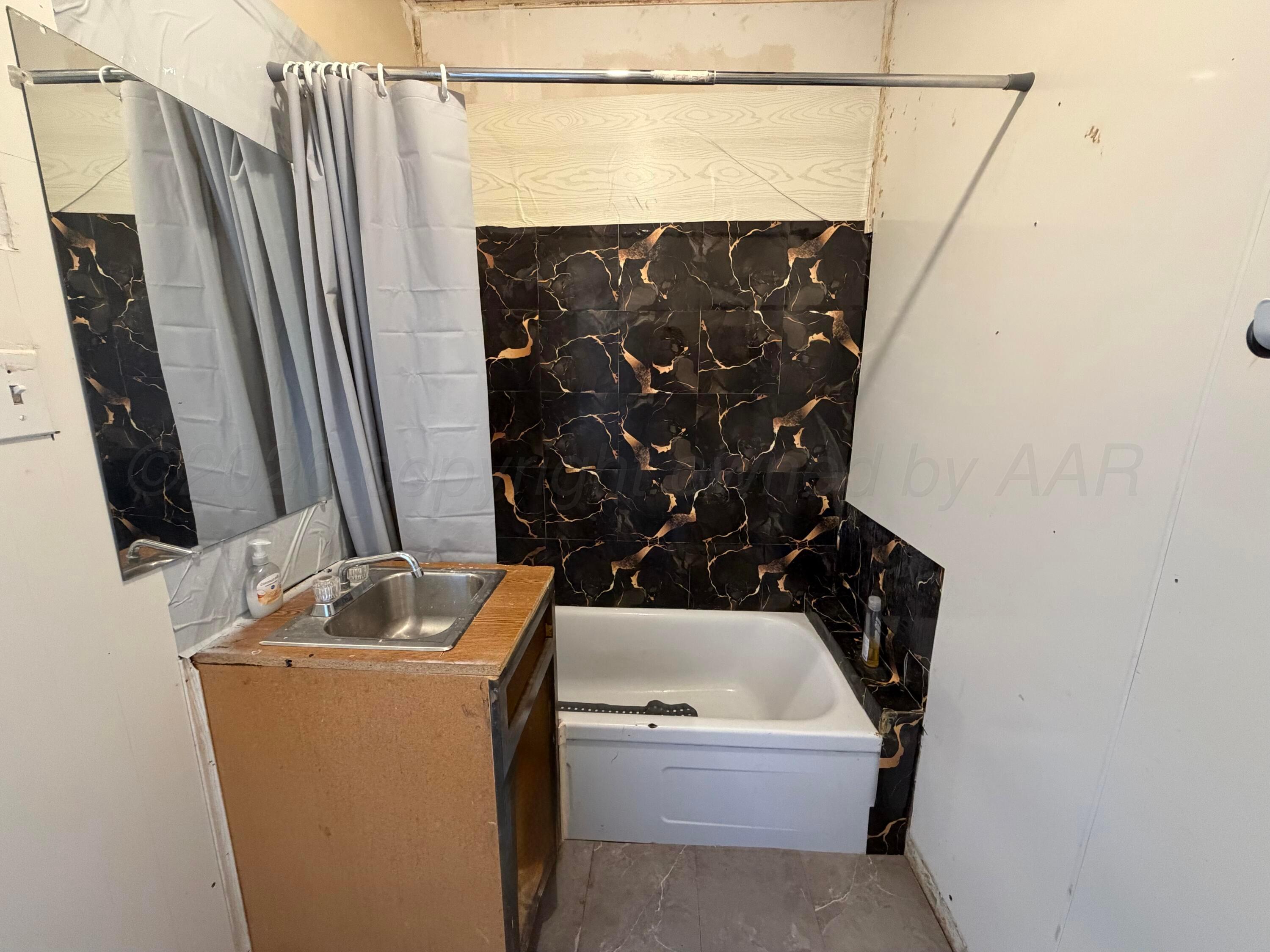 613 N Hazel Street Property Photo 14