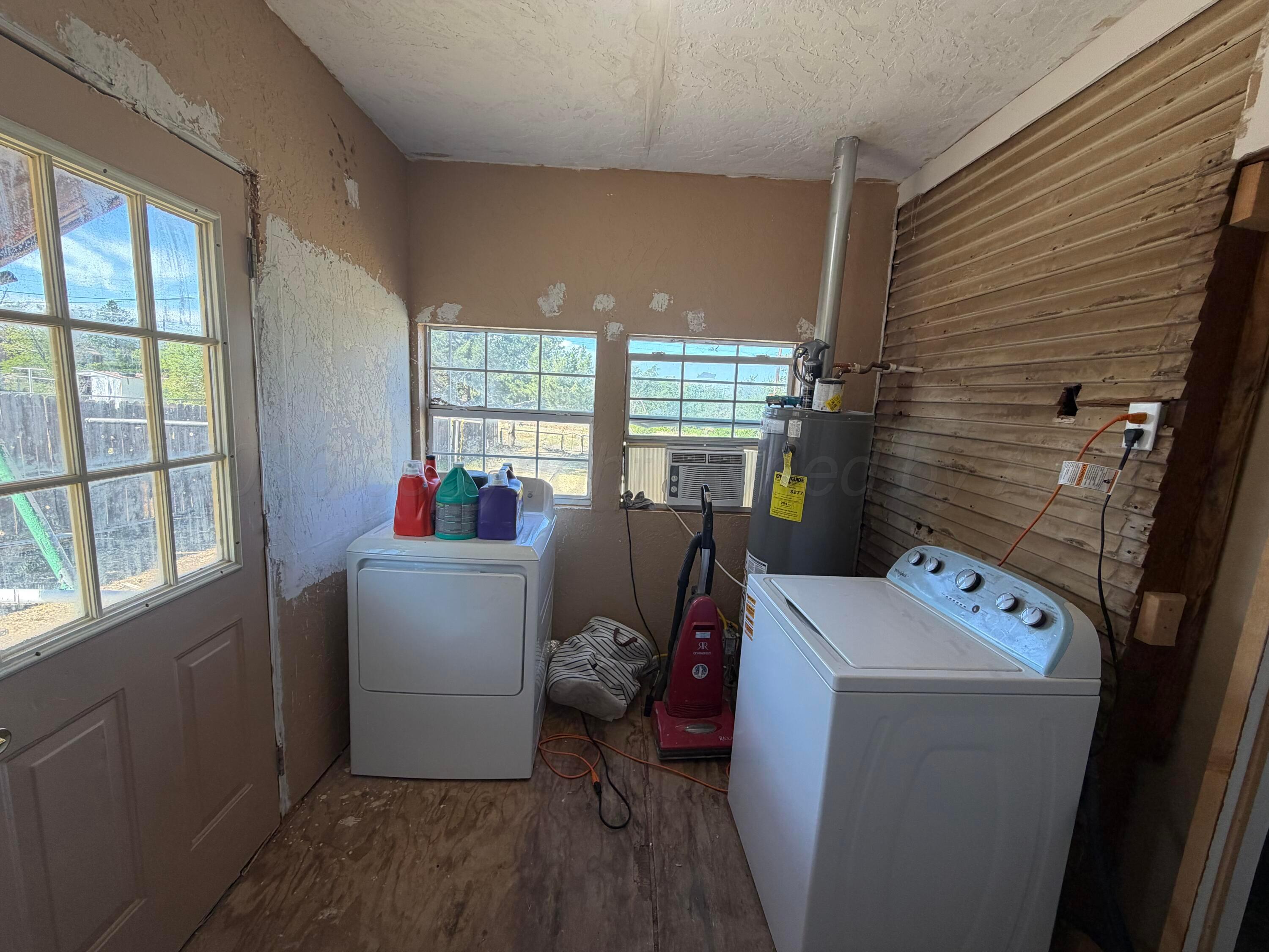 613 N Hazel Street Property Photo 19