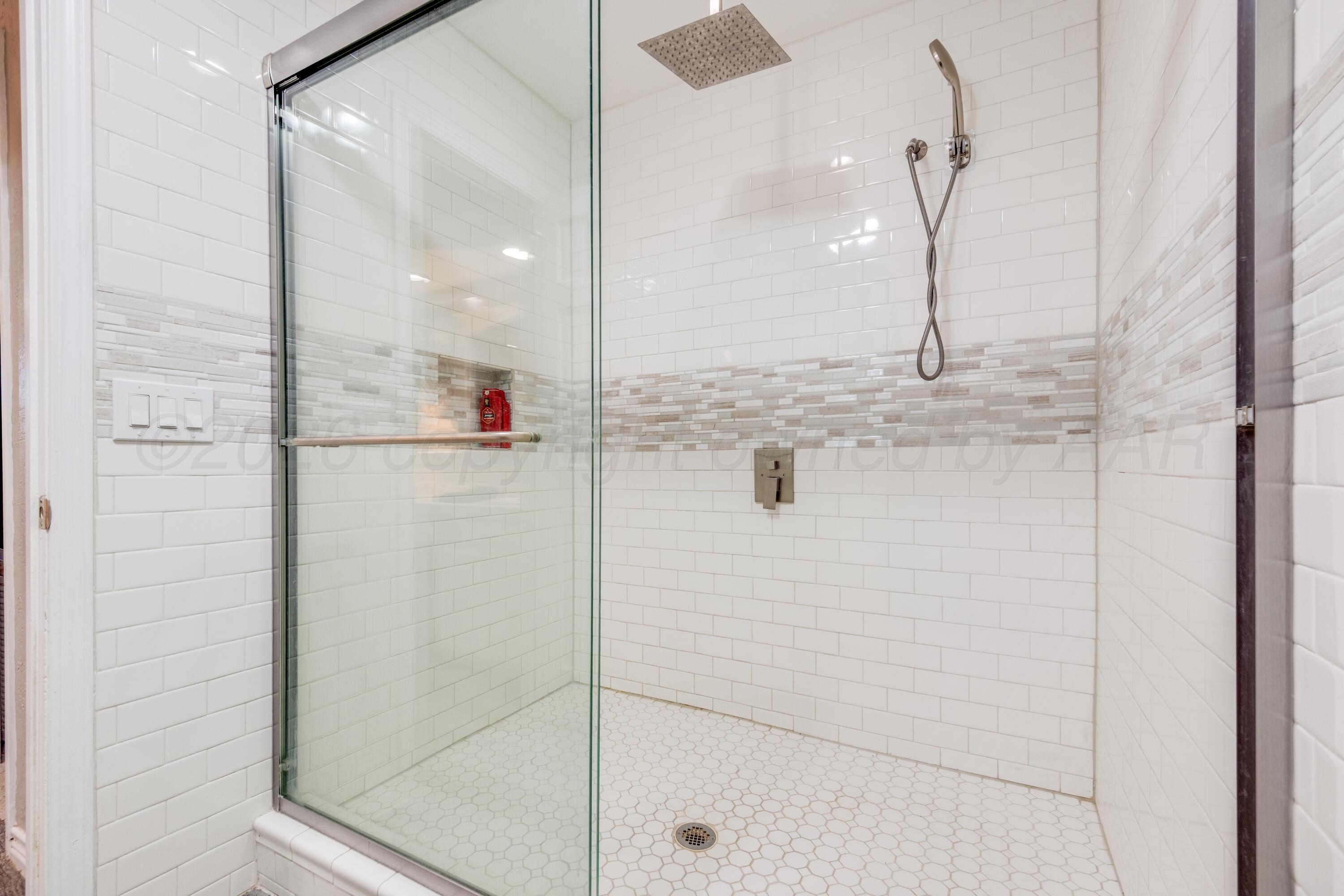 1302 Conlen Avenue Property Photo 32