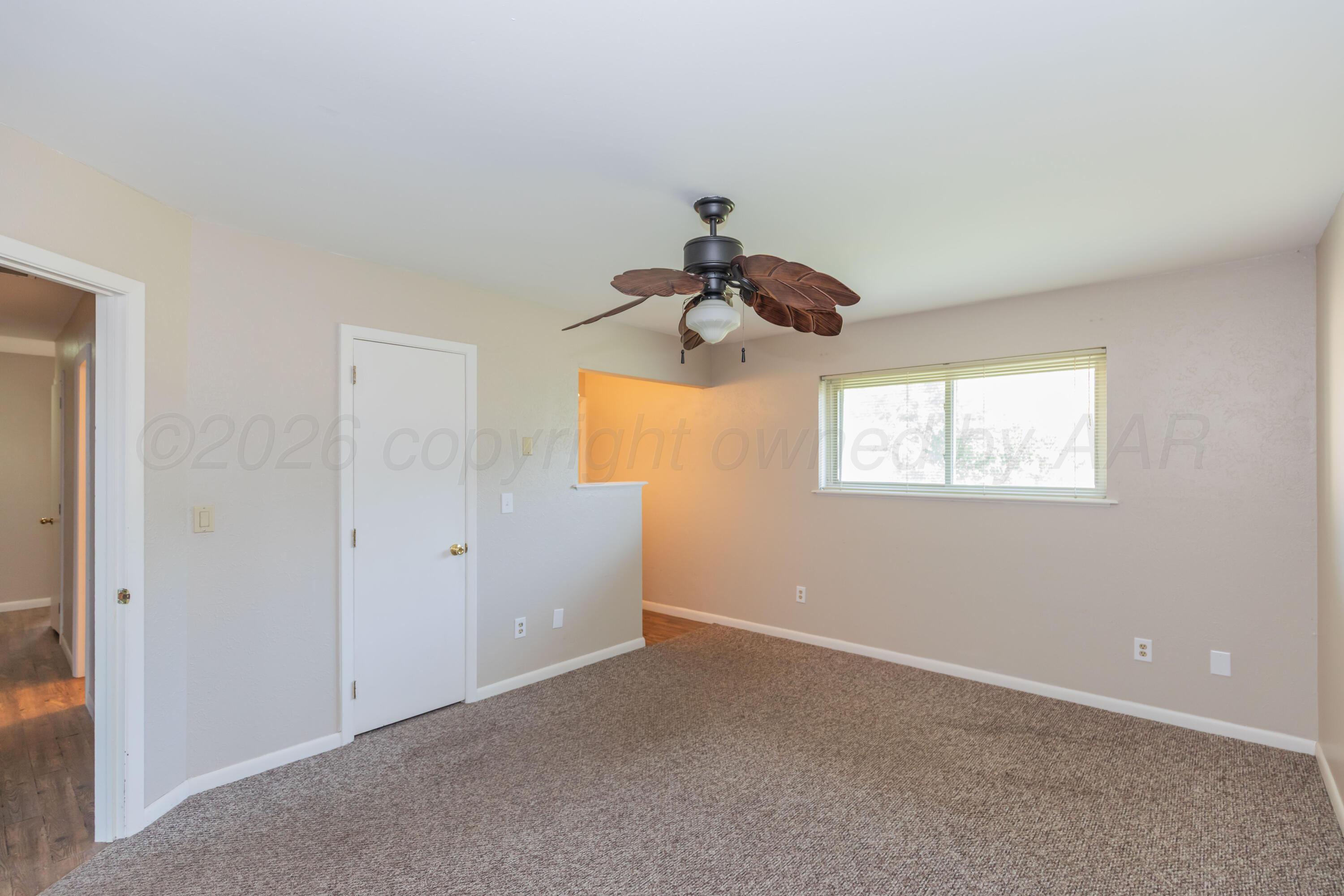 401 Pear Avenue Property Photo 17