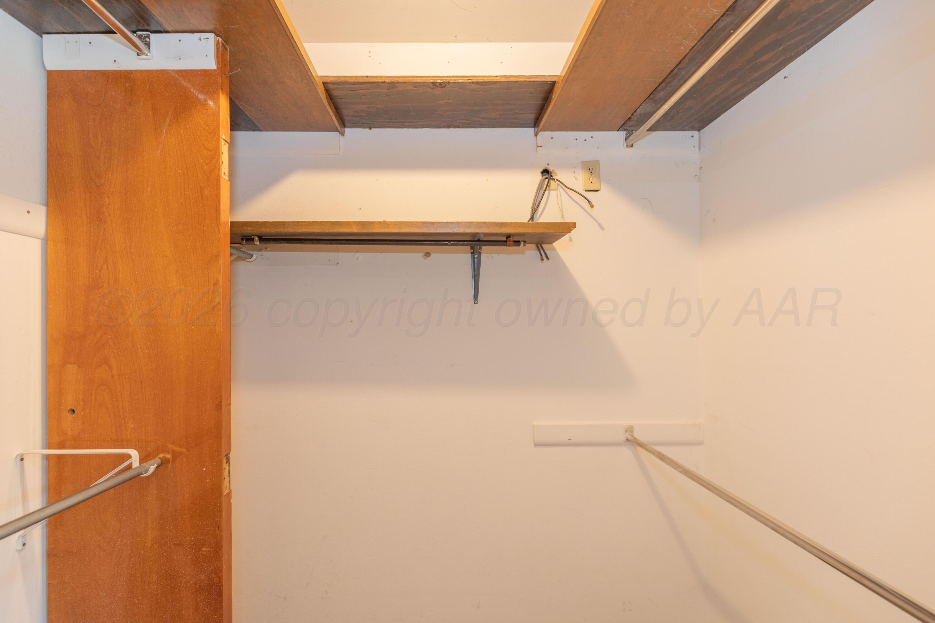401 Pear Avenue Property Photo 20