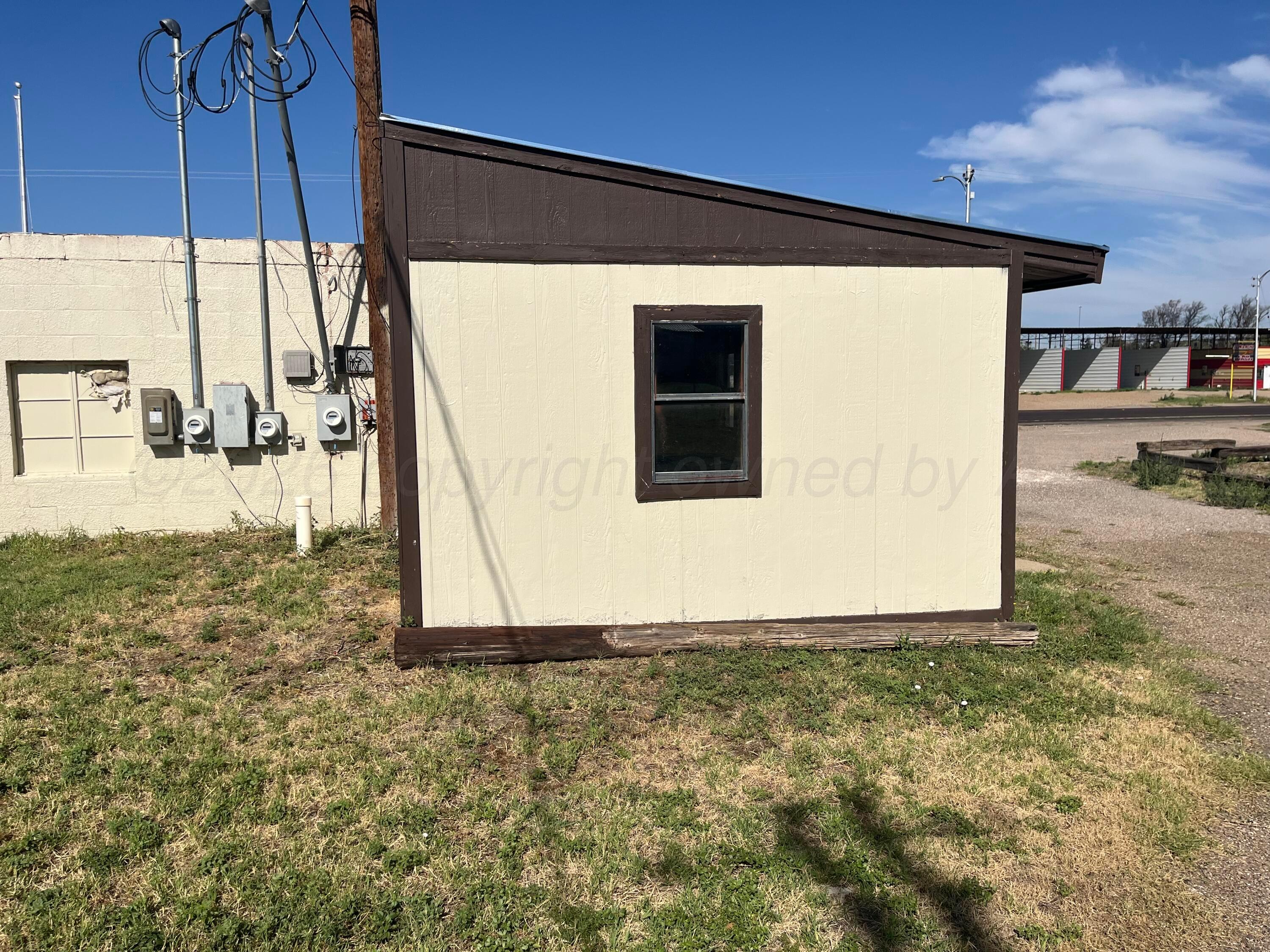 425 Main Street Property Photo 21