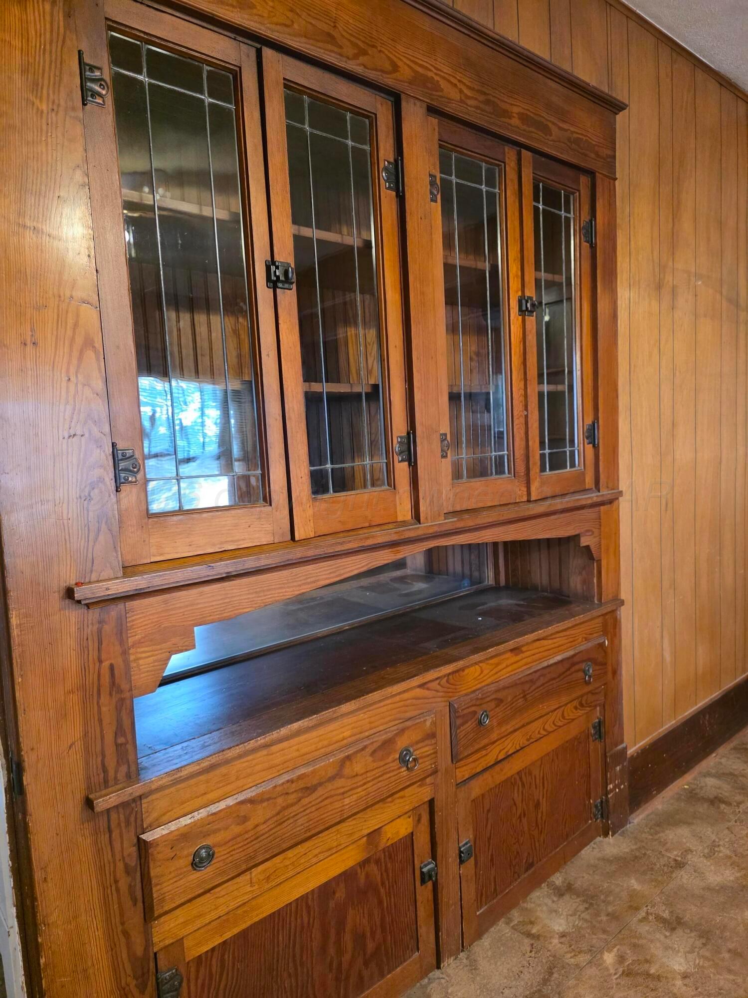 1021 Backus Street Property Photo 10
