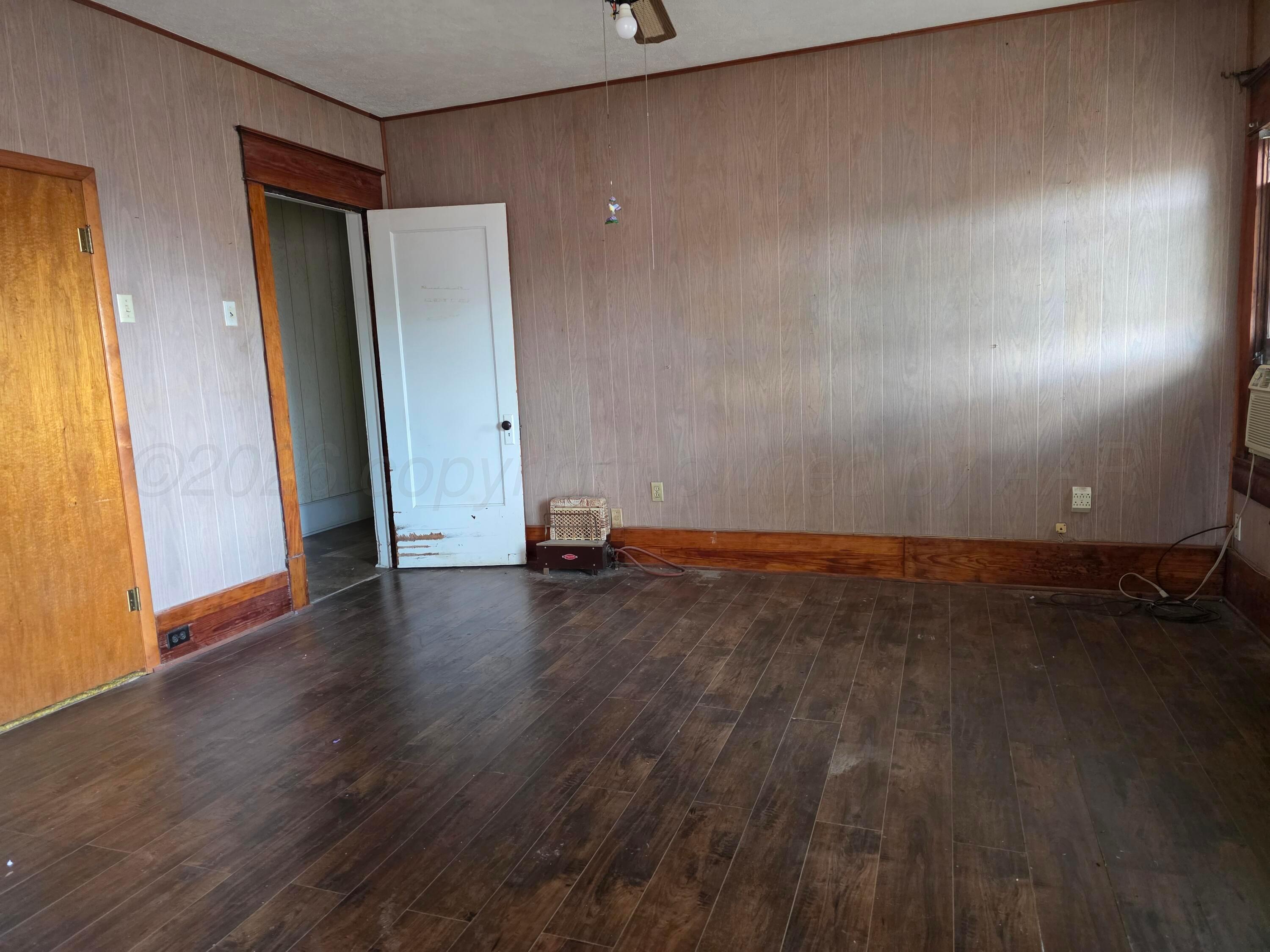 1021 Backus Street Property Photo 21