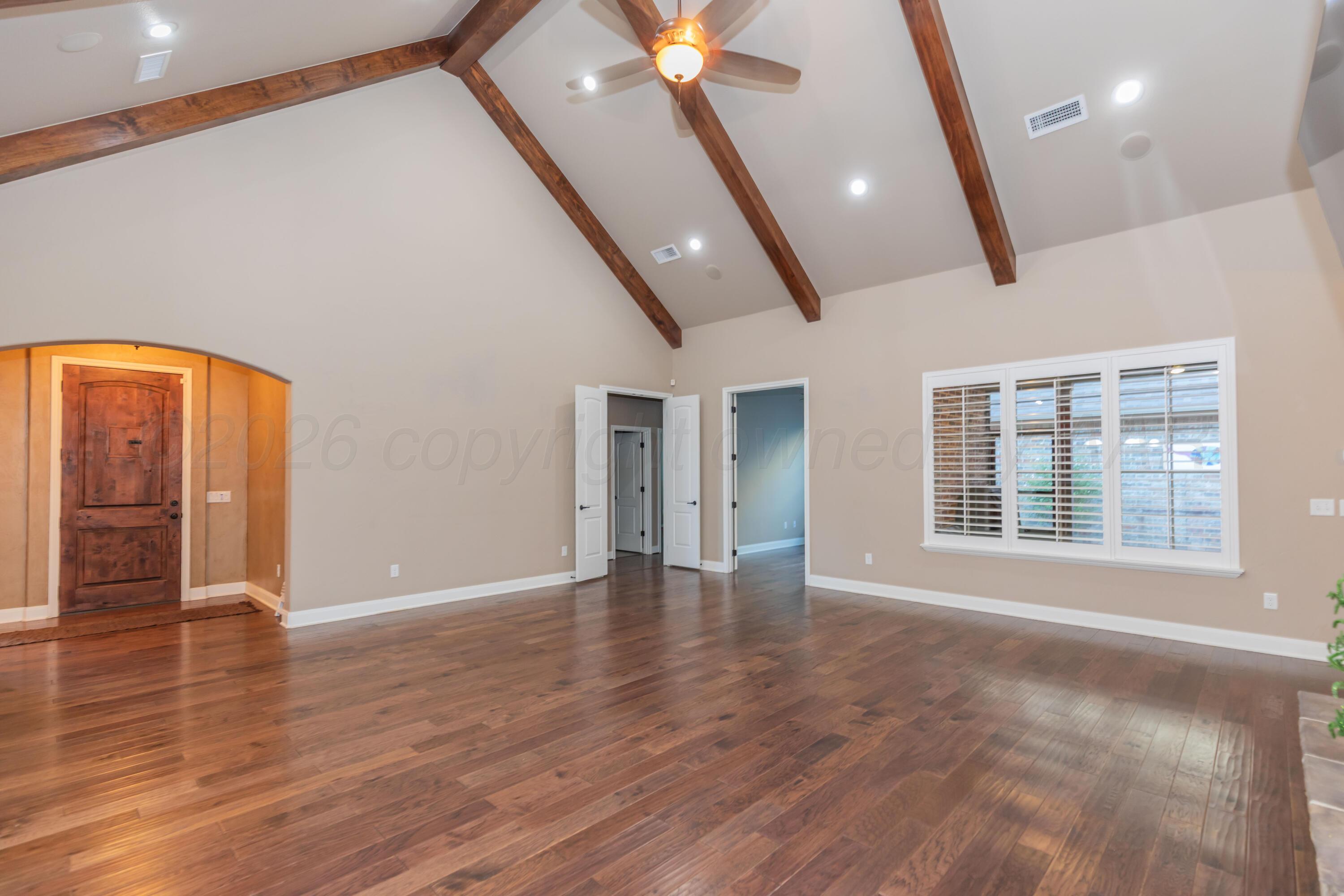 6820 Baccus Drive Property Photo 8