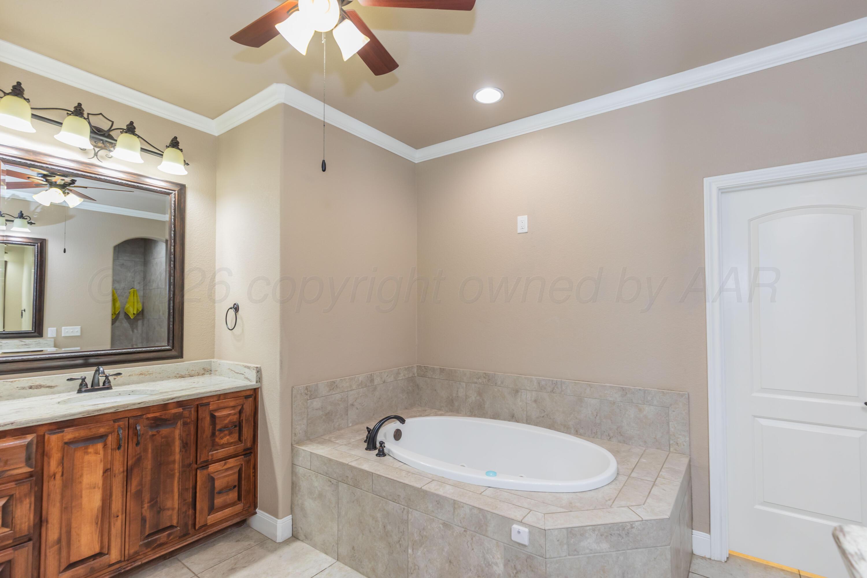 6820 Baccus Drive Property Photo 22