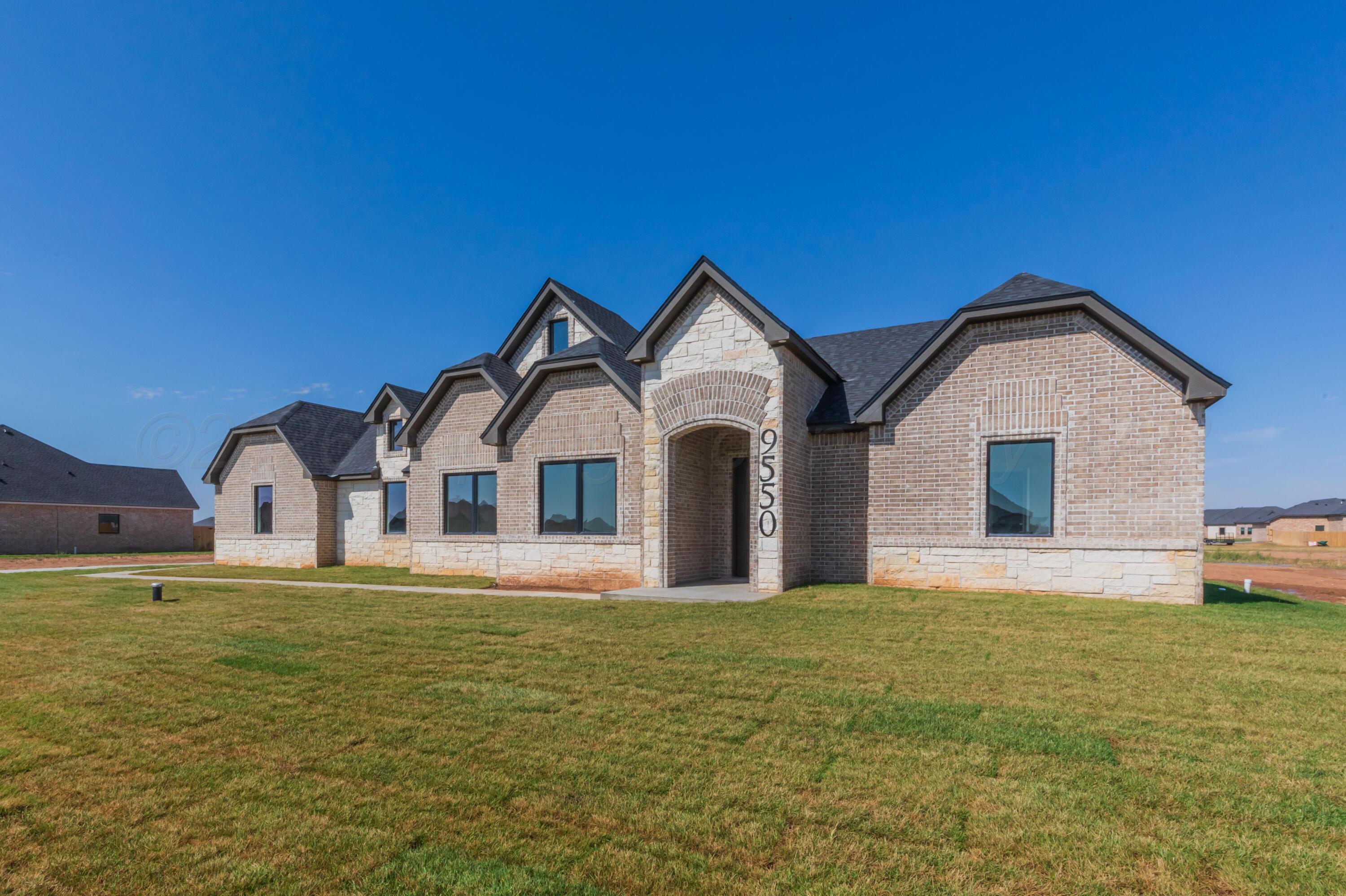 9550 Cypress Bend Property Photo 1
