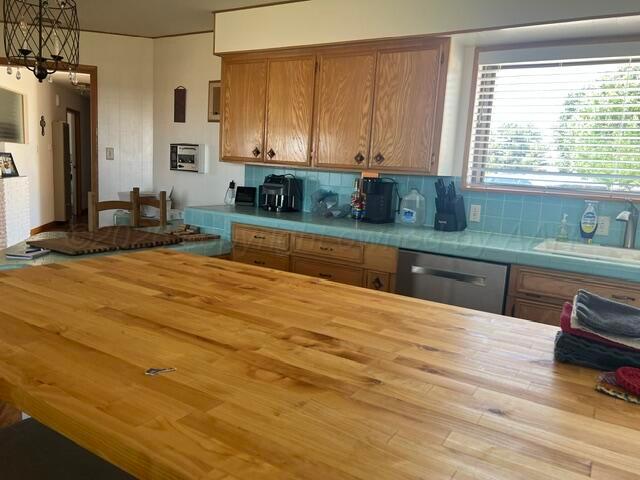 310 Cherry Street Property Photo 7