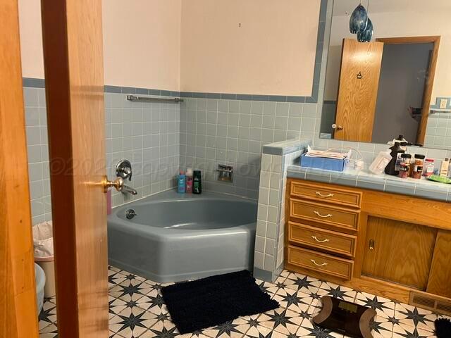 310 Cherry Street Property Photo 10