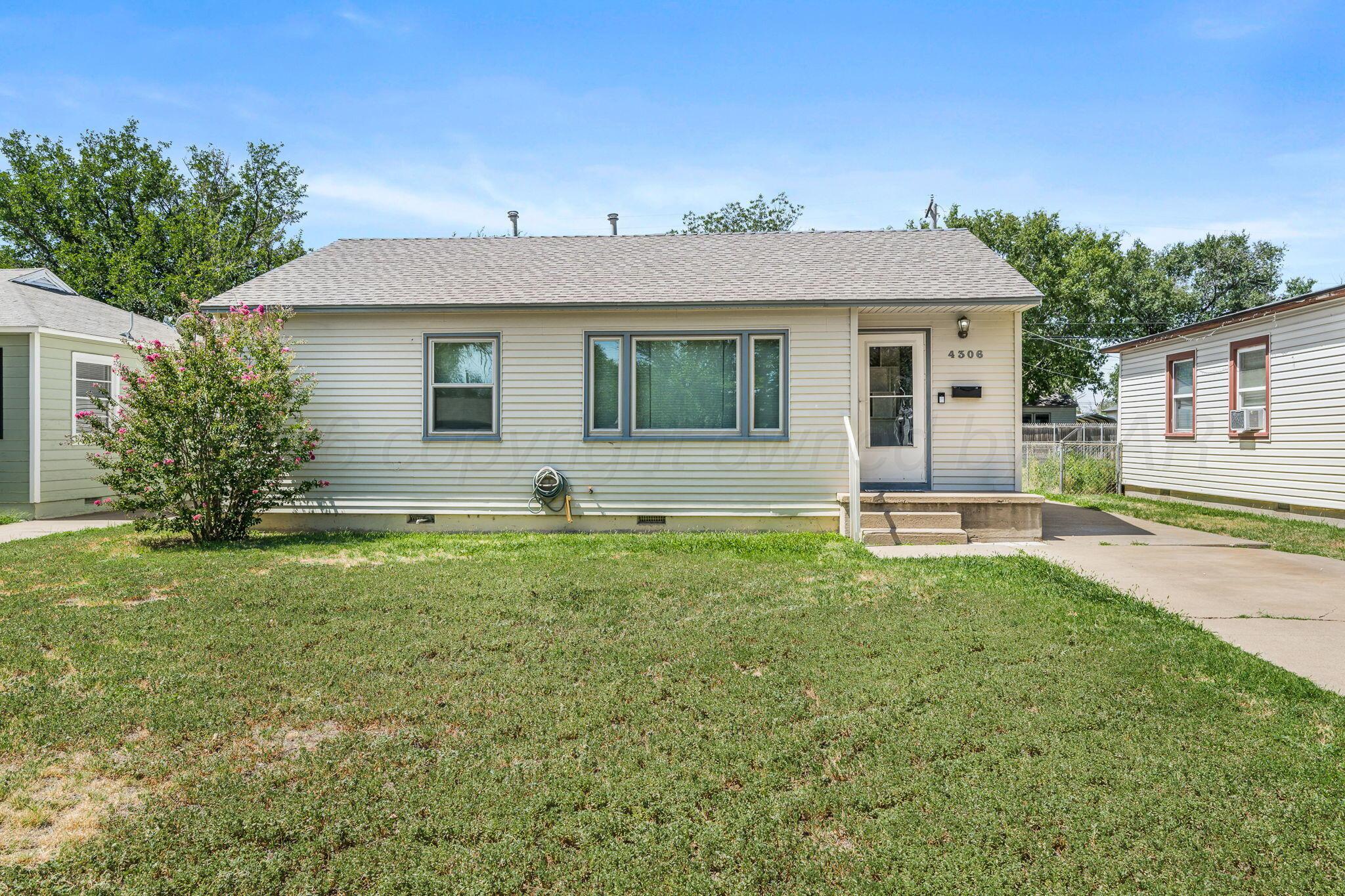 4306 S Jackson Street Property Photo 1