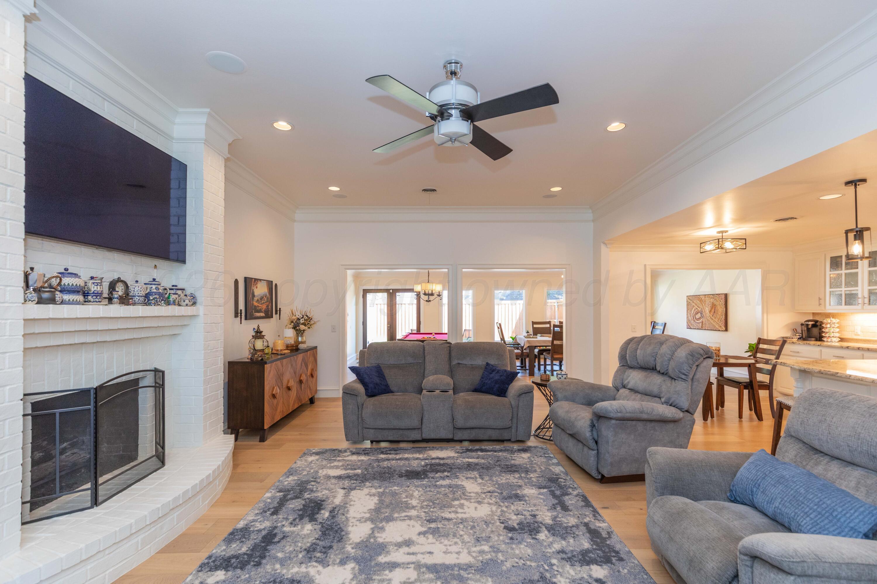 6602 Roxton Drive Property Photo 10