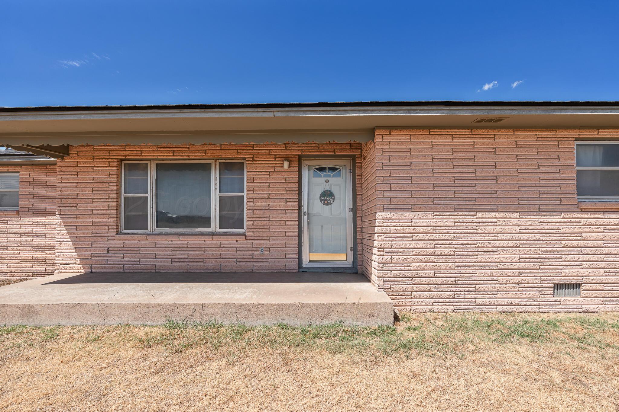 8475 Fm 145 Property Photo 6