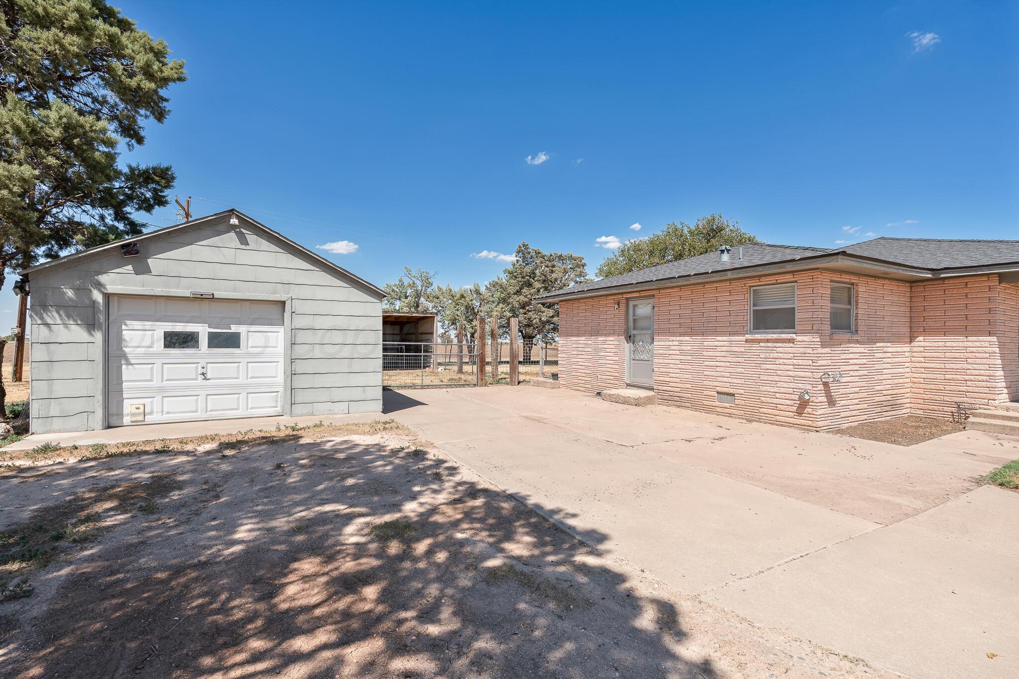 8475 Fm 145 Property Photo 38