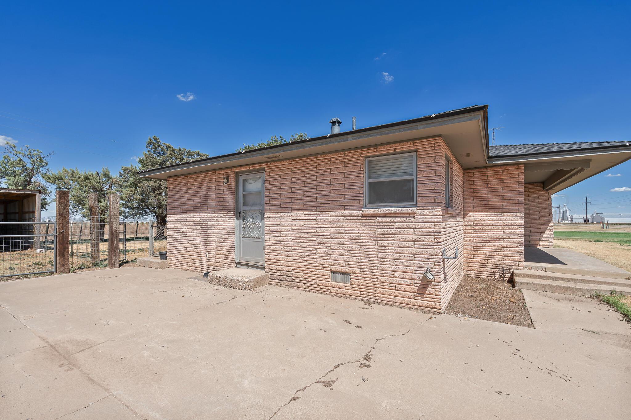 8475 Fm 145 Property Photo 40
