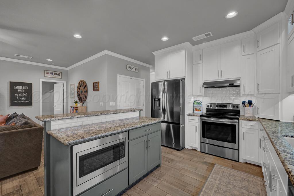 7201 Beeson Street Property Photo 10