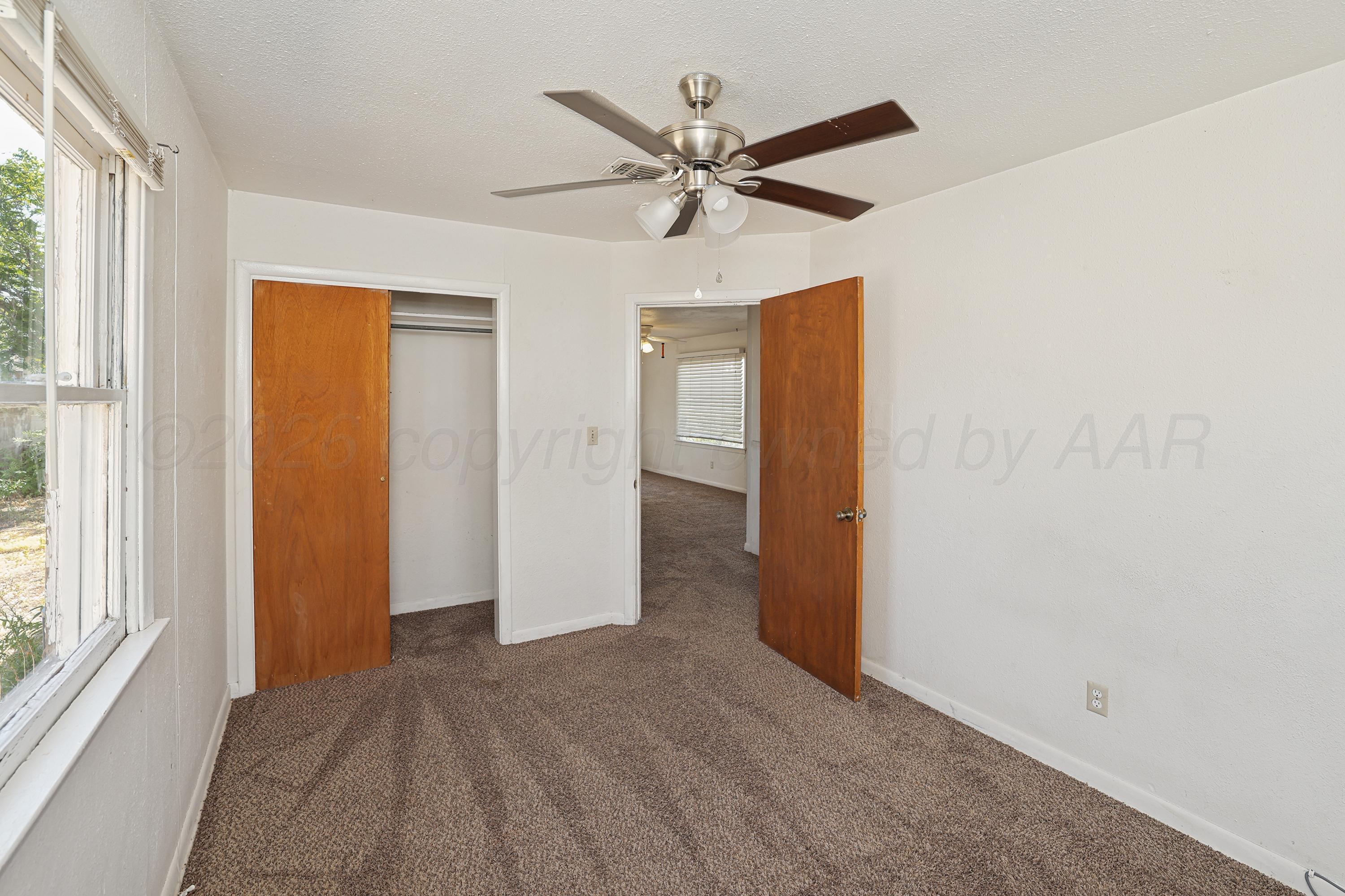 1405 2nd Avenue Property Photo 10