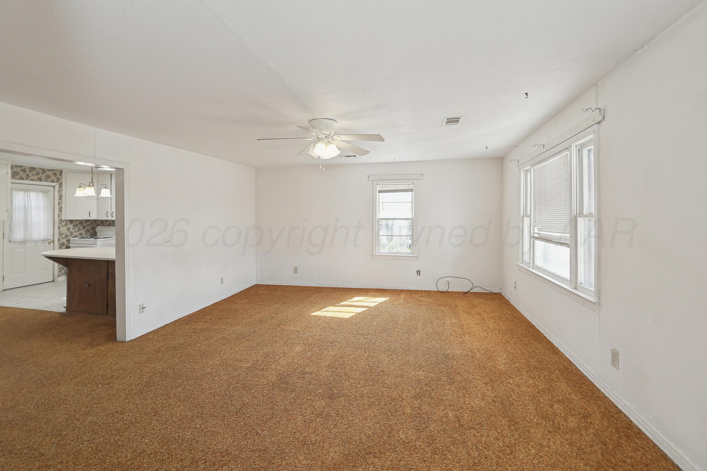 1413 2nd Avenue Property Photo 3