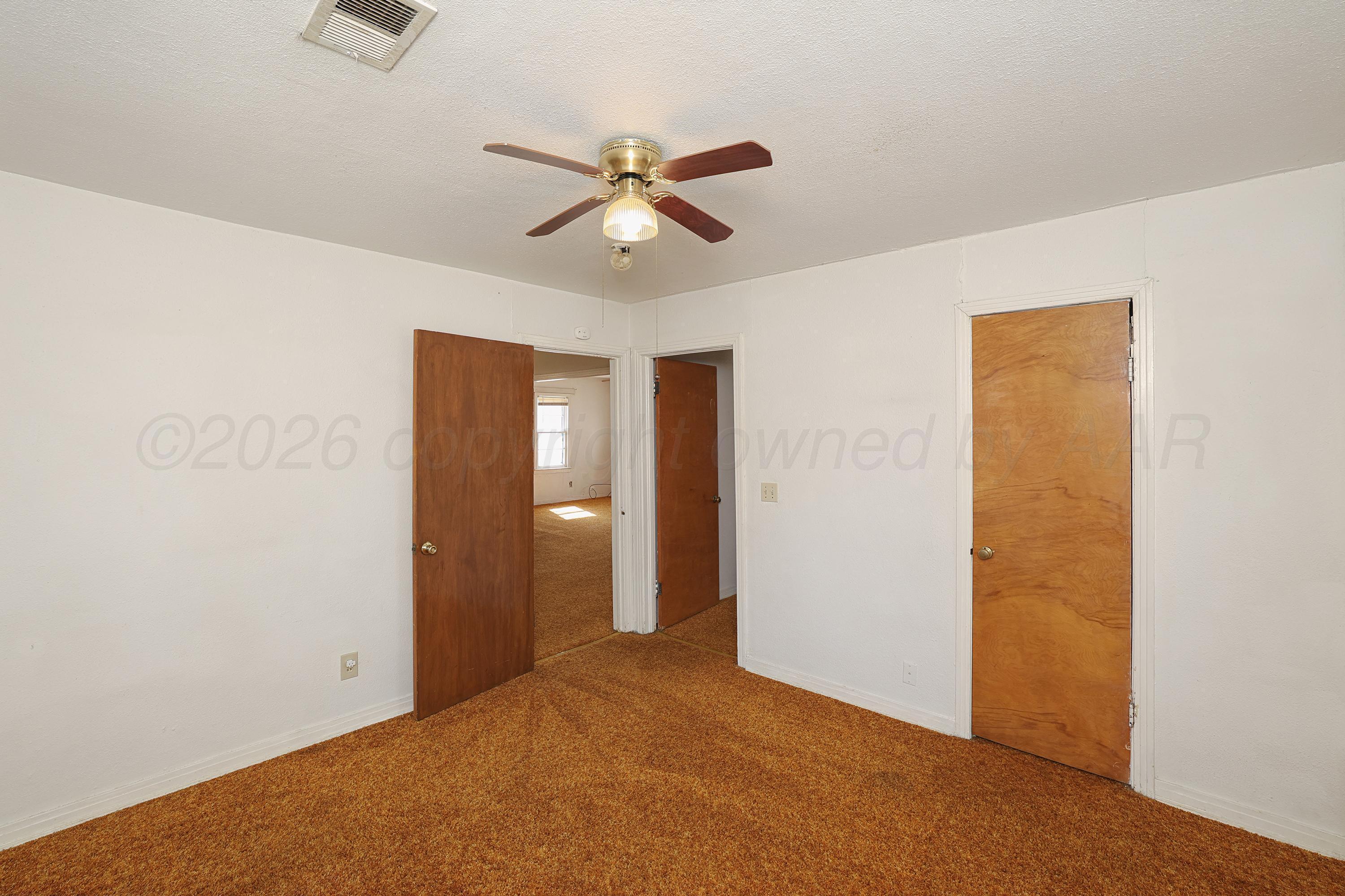 1413 2nd Avenue Property Photo 11