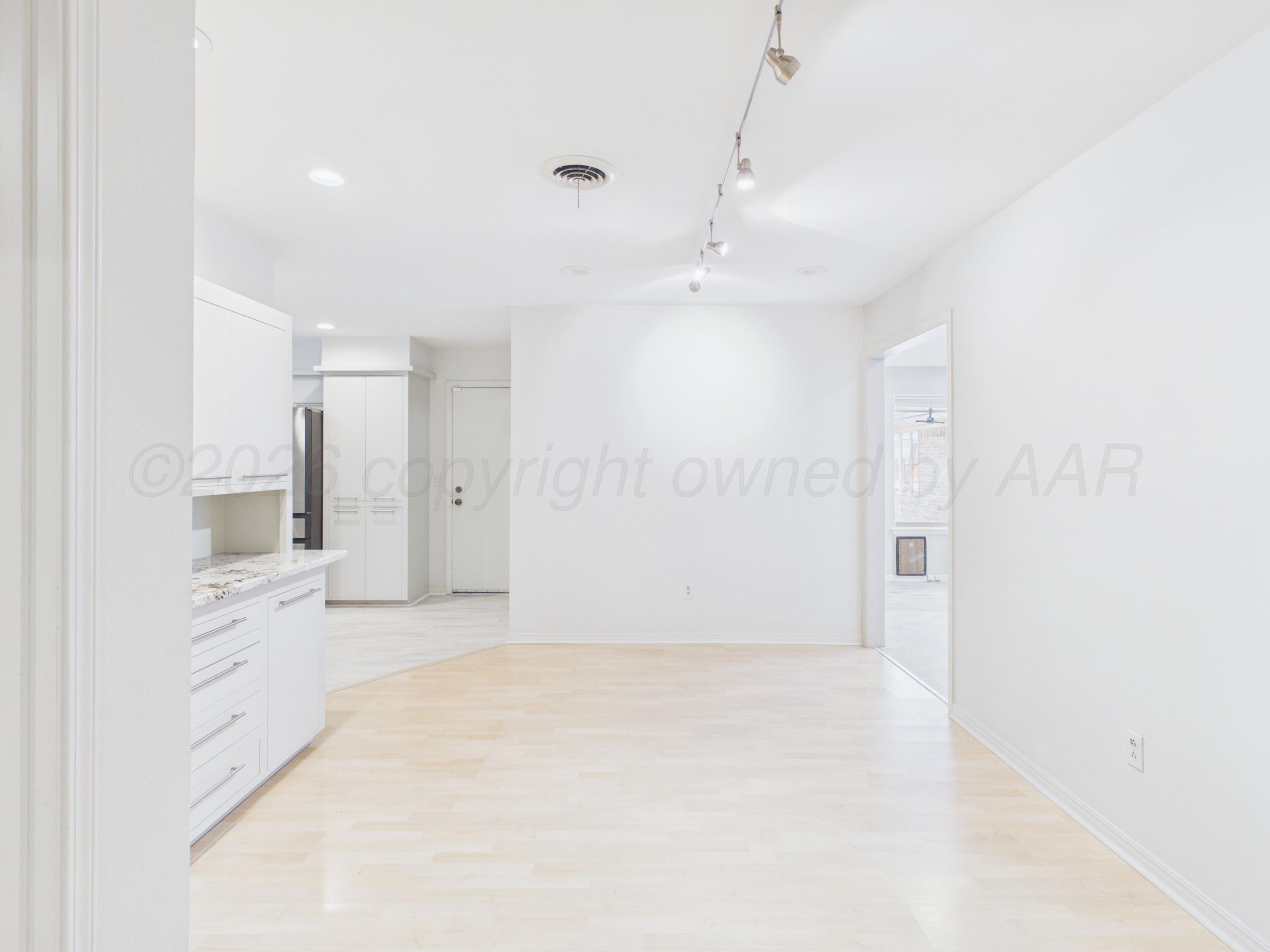 6810 Montague Drive Property Photo 8