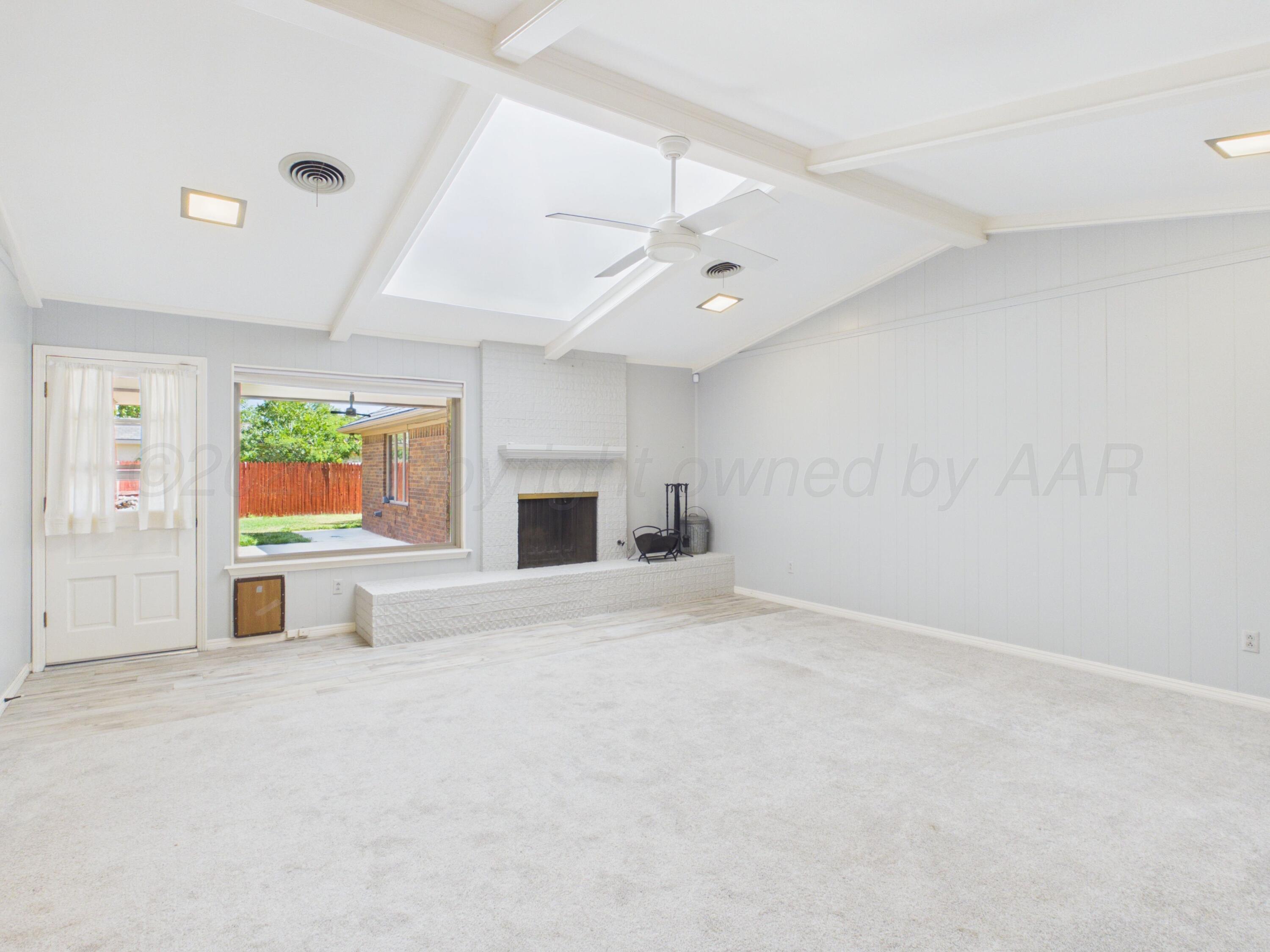 6810 Montague Drive Property Photo 11
