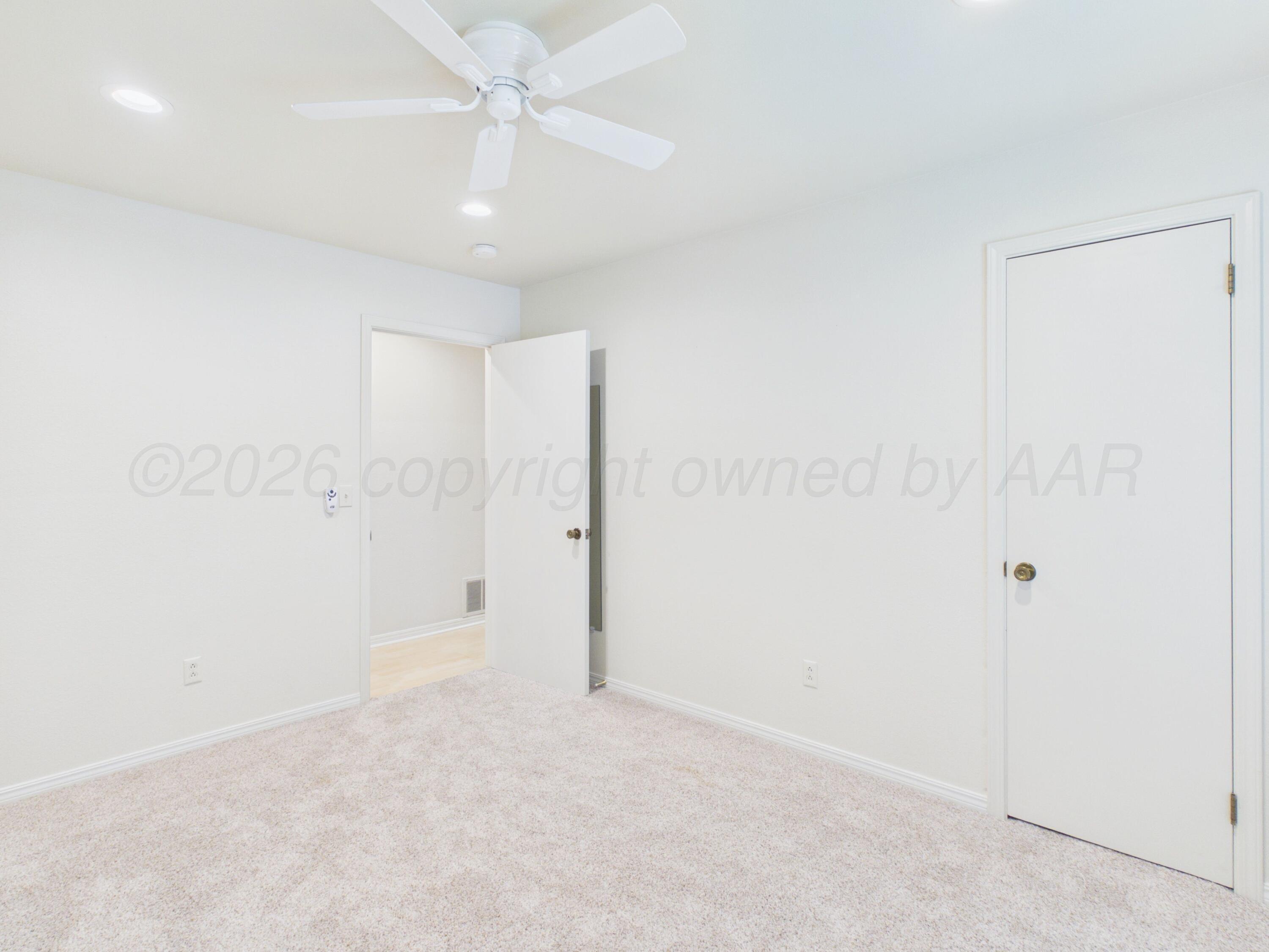 6810 Montague Drive Property Photo 13