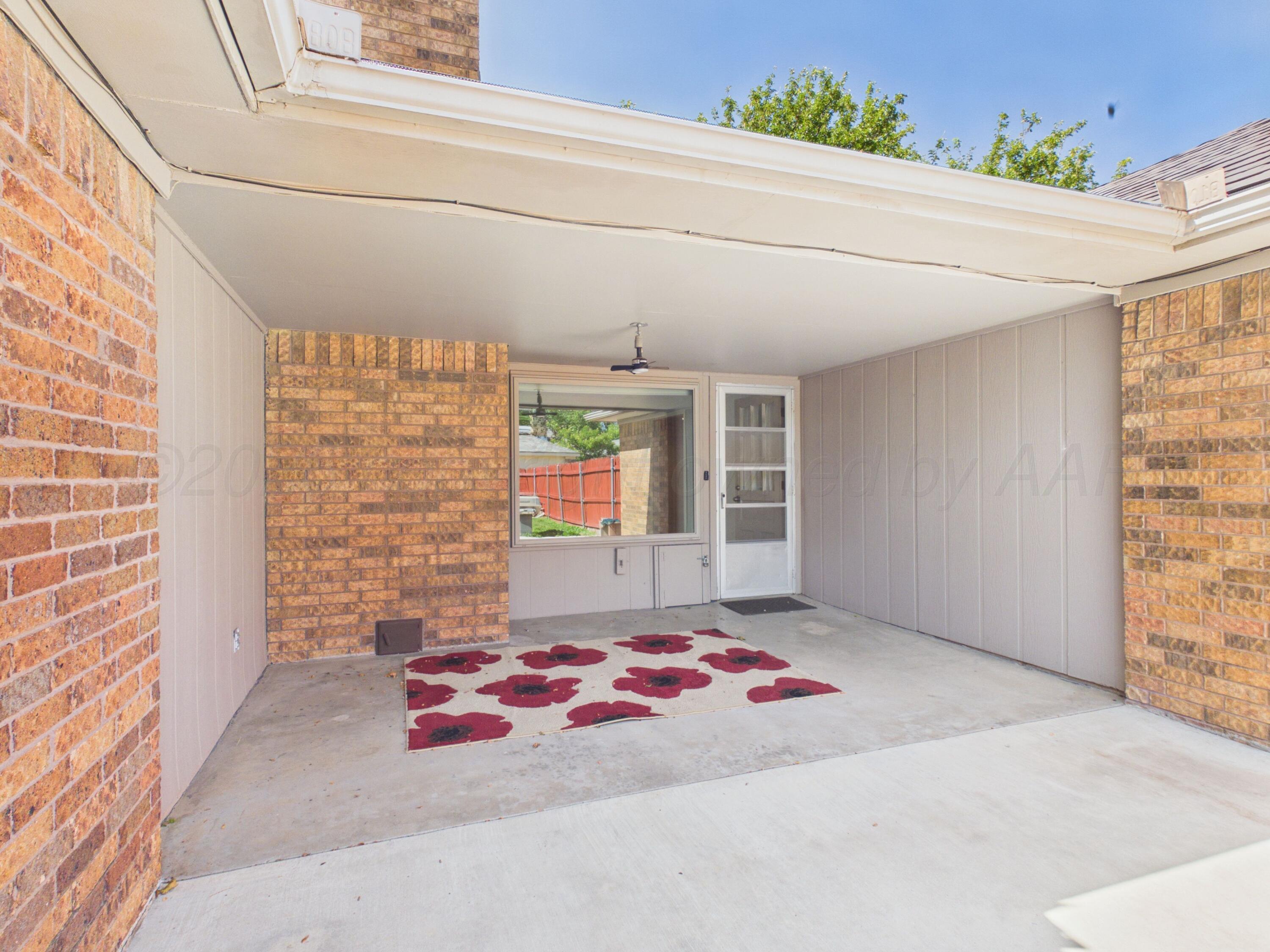 6810 Montague Drive Property Photo 37