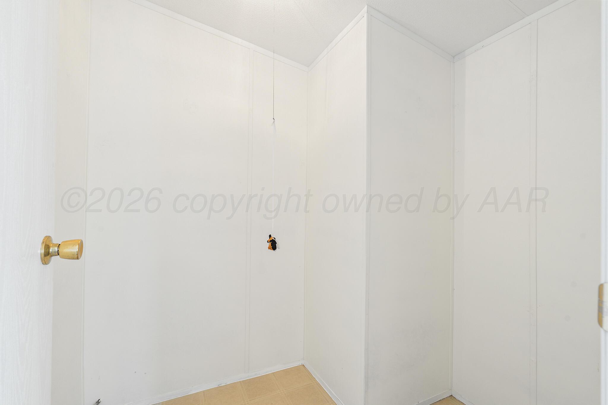 22001 Davison Drive Property Photo 18