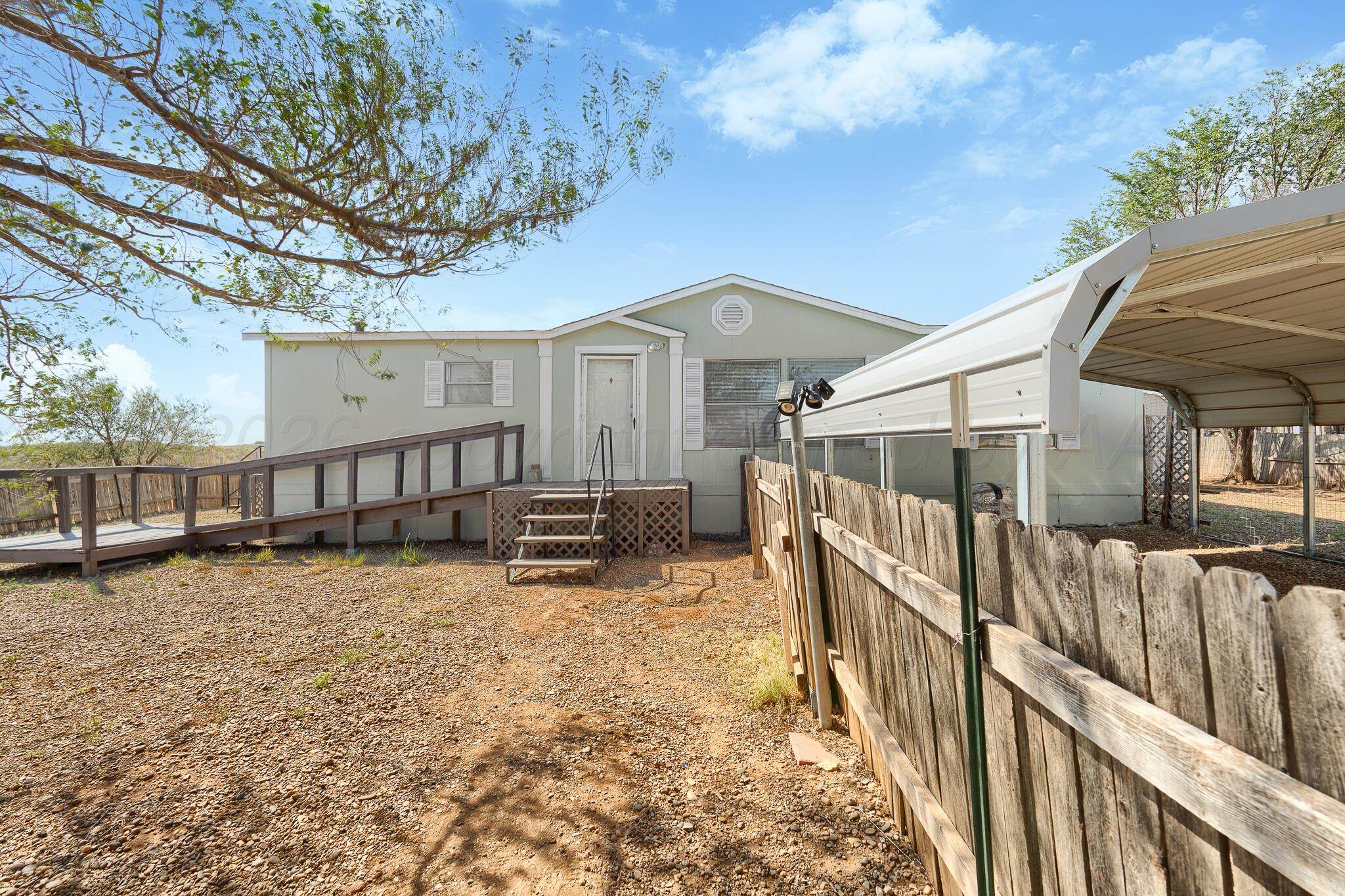 22001 Davison Drive Property Photo 27