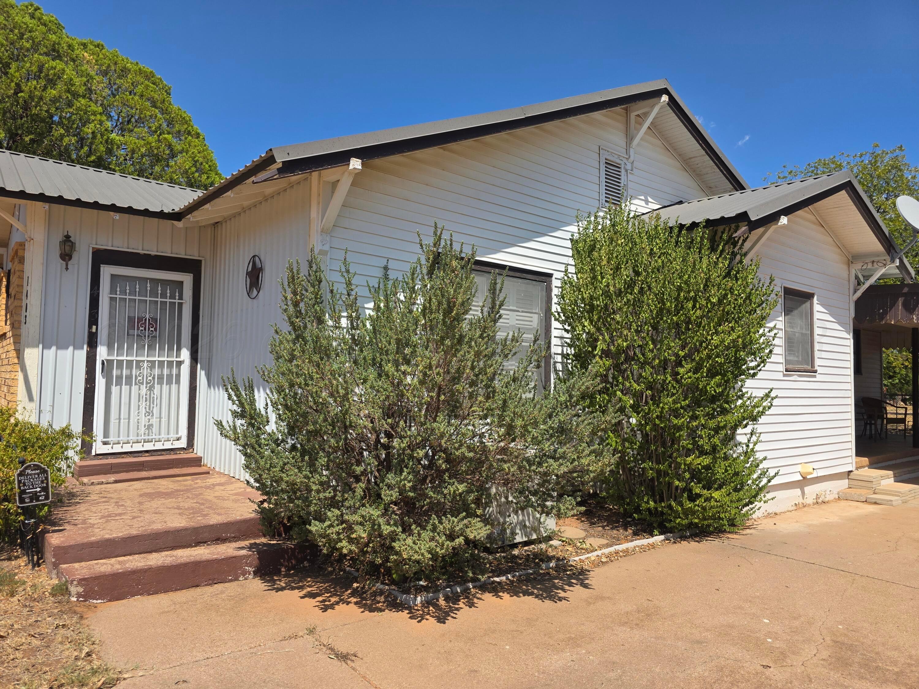 1403 Bray Avenue Property Photo 3