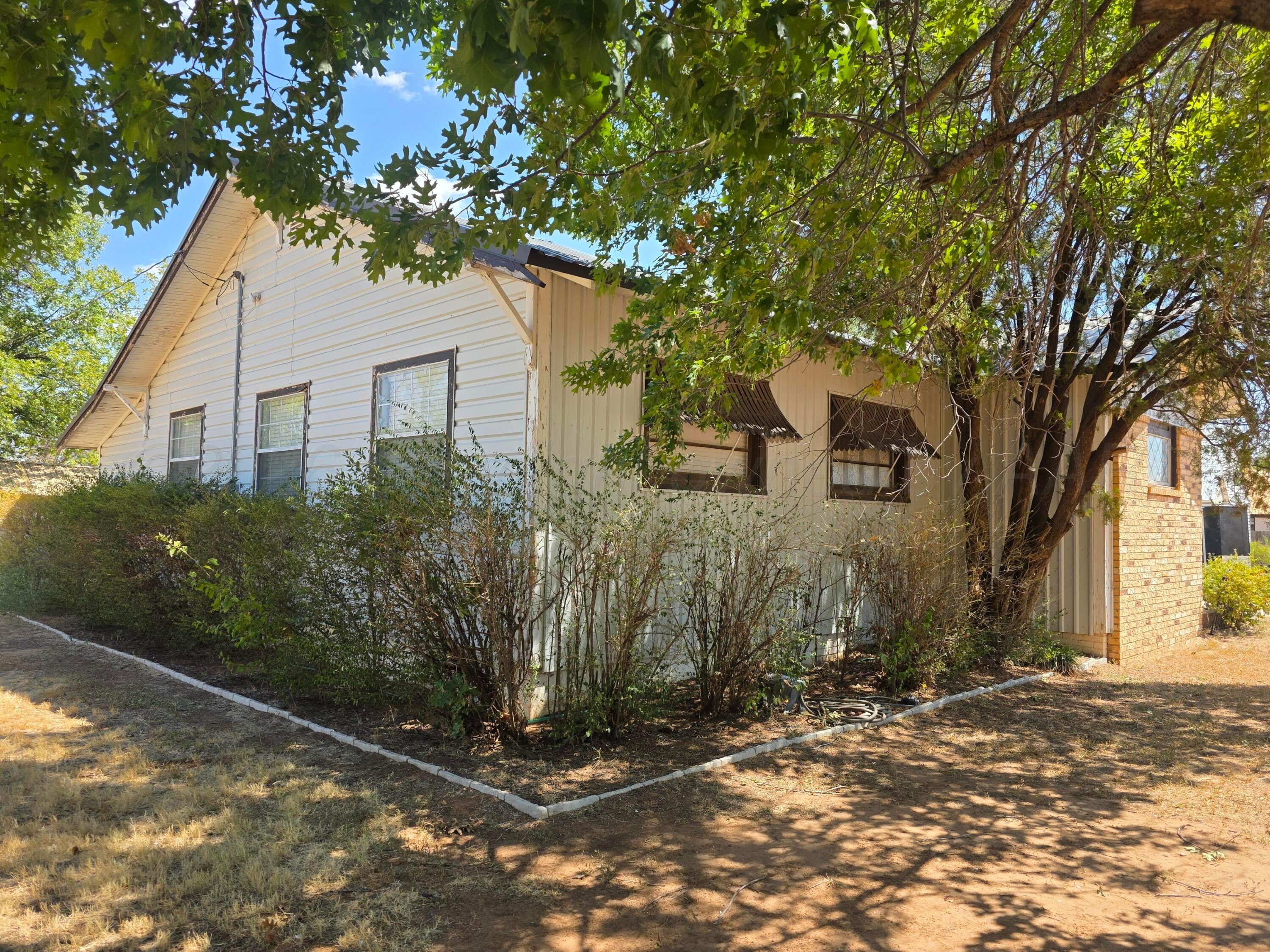 1403 Bray Avenue Property Photo 43