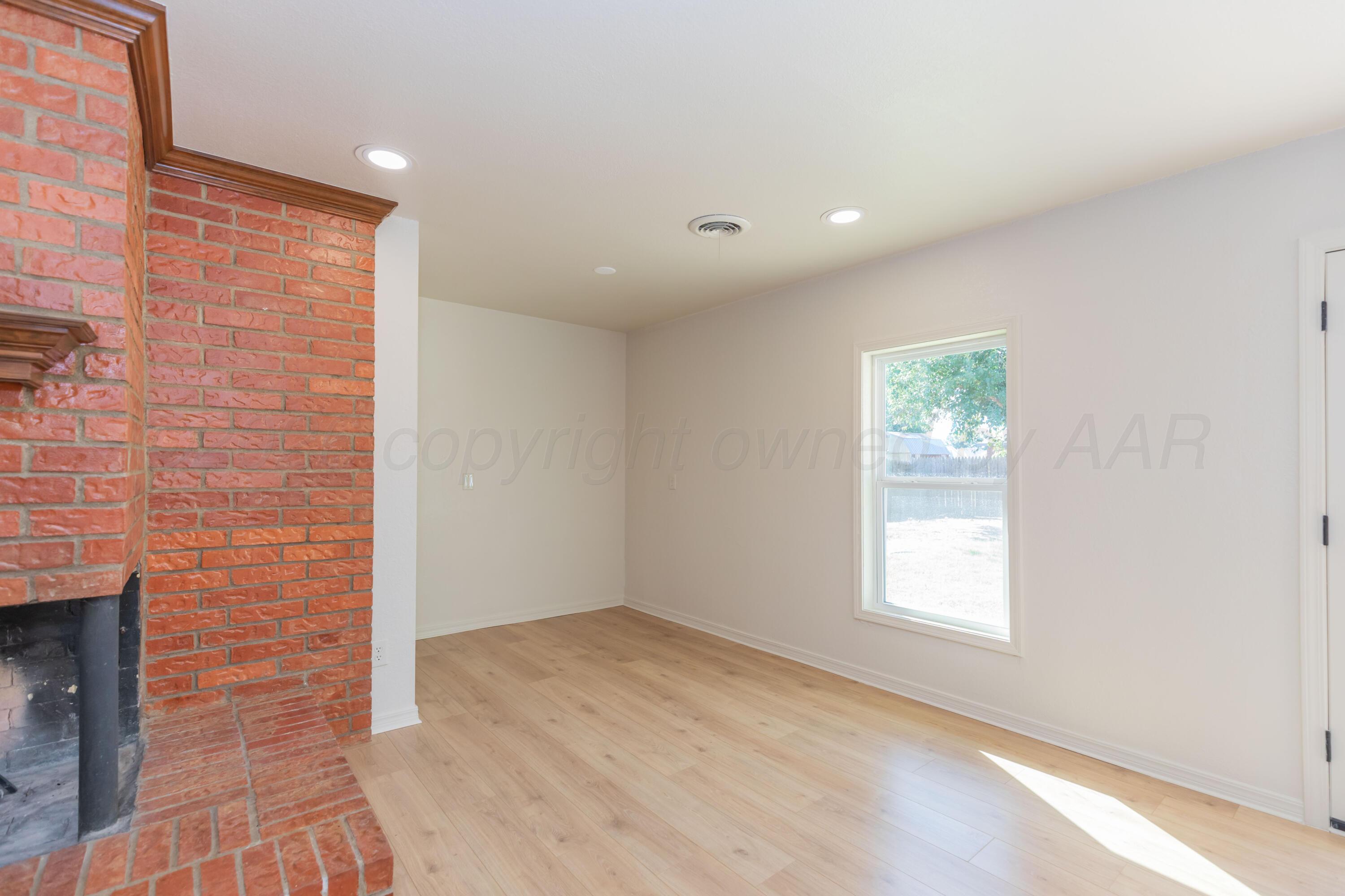 6207 Estacado Lane Property Photo 14