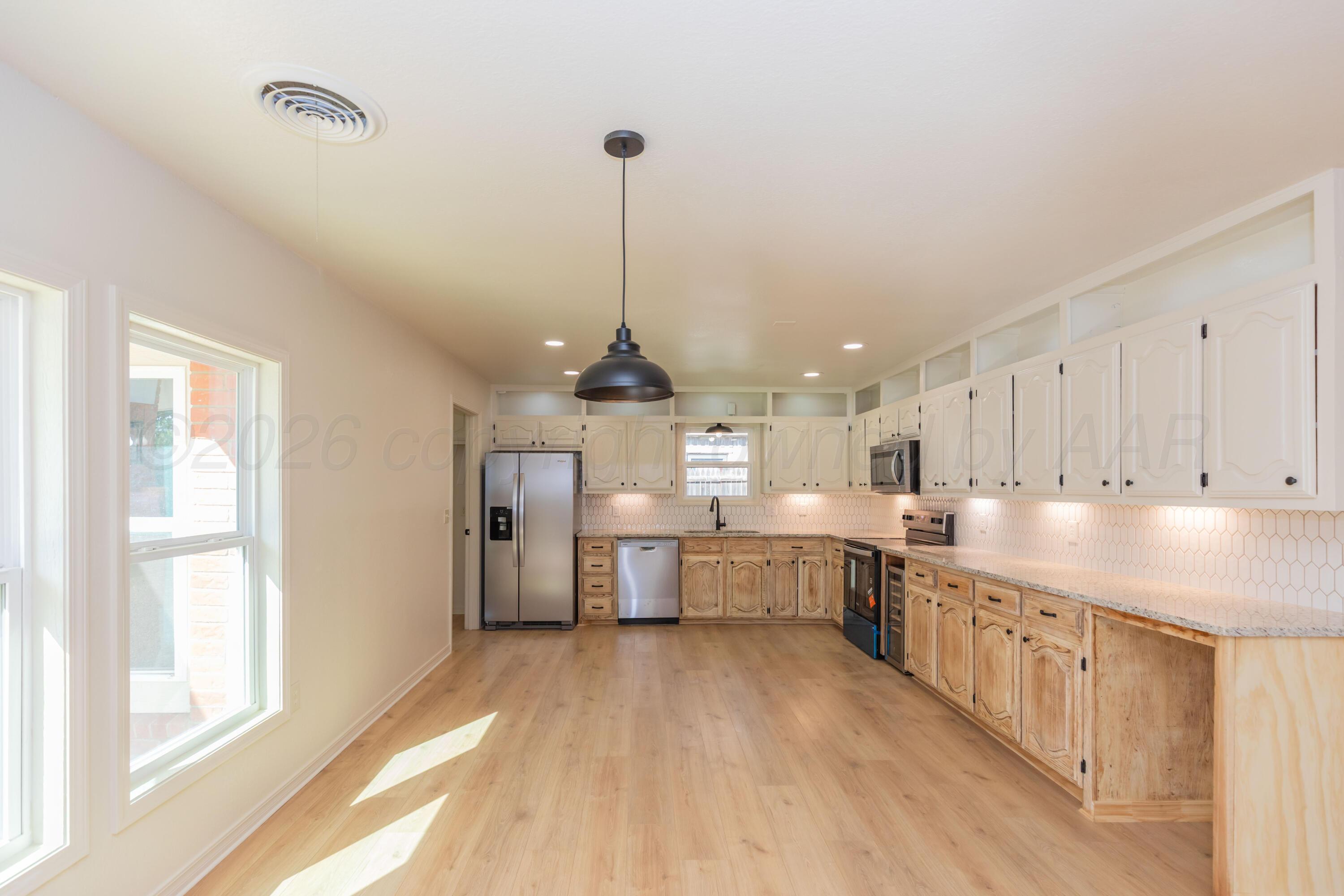 6207 Estacado Lane Property Photo 18