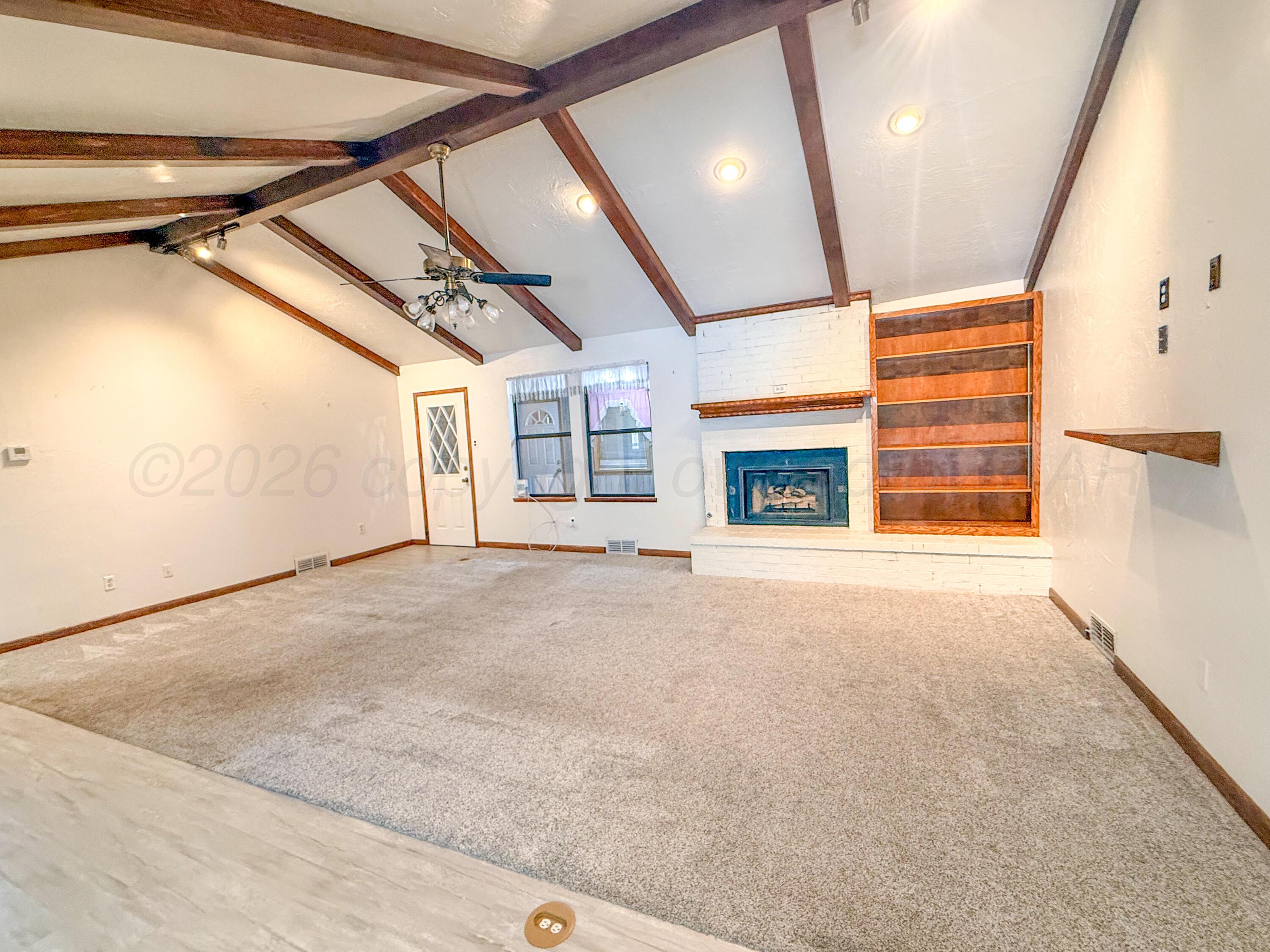 1532 N Wells Street Property Photo 18
