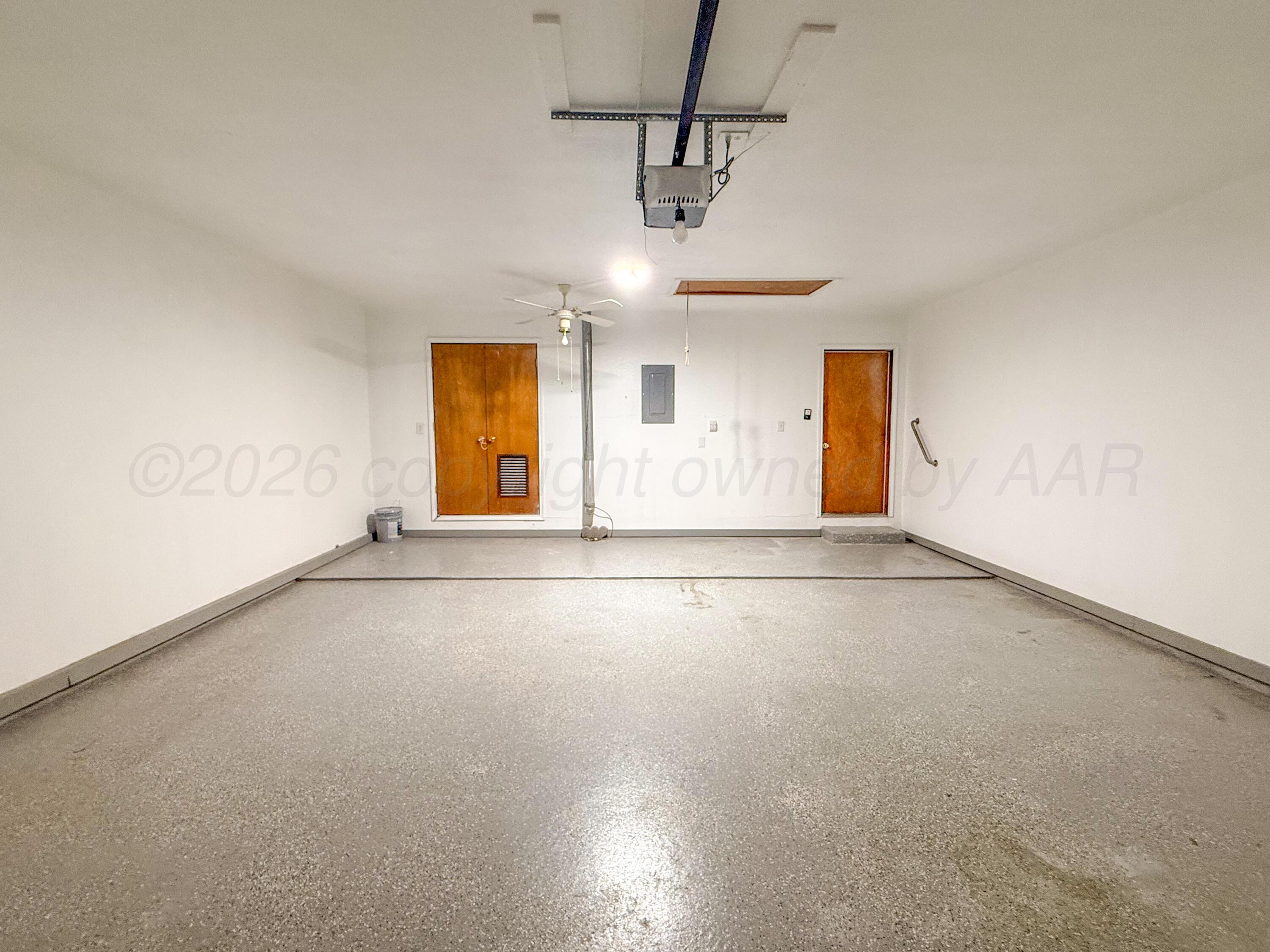 1532 N Wells Street Property Photo 35