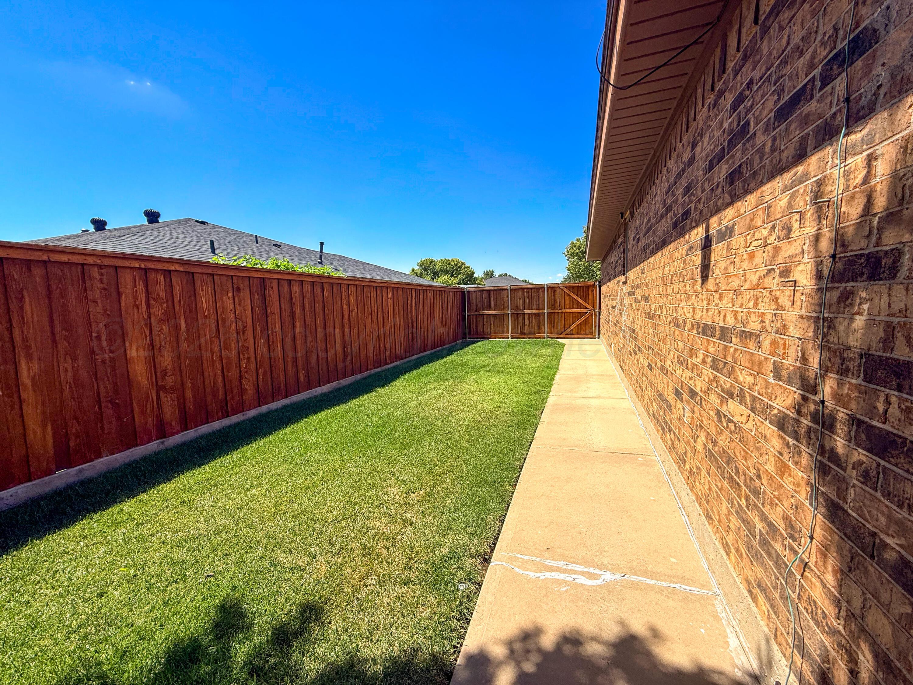 1532 N Wells Street Property Photo 47