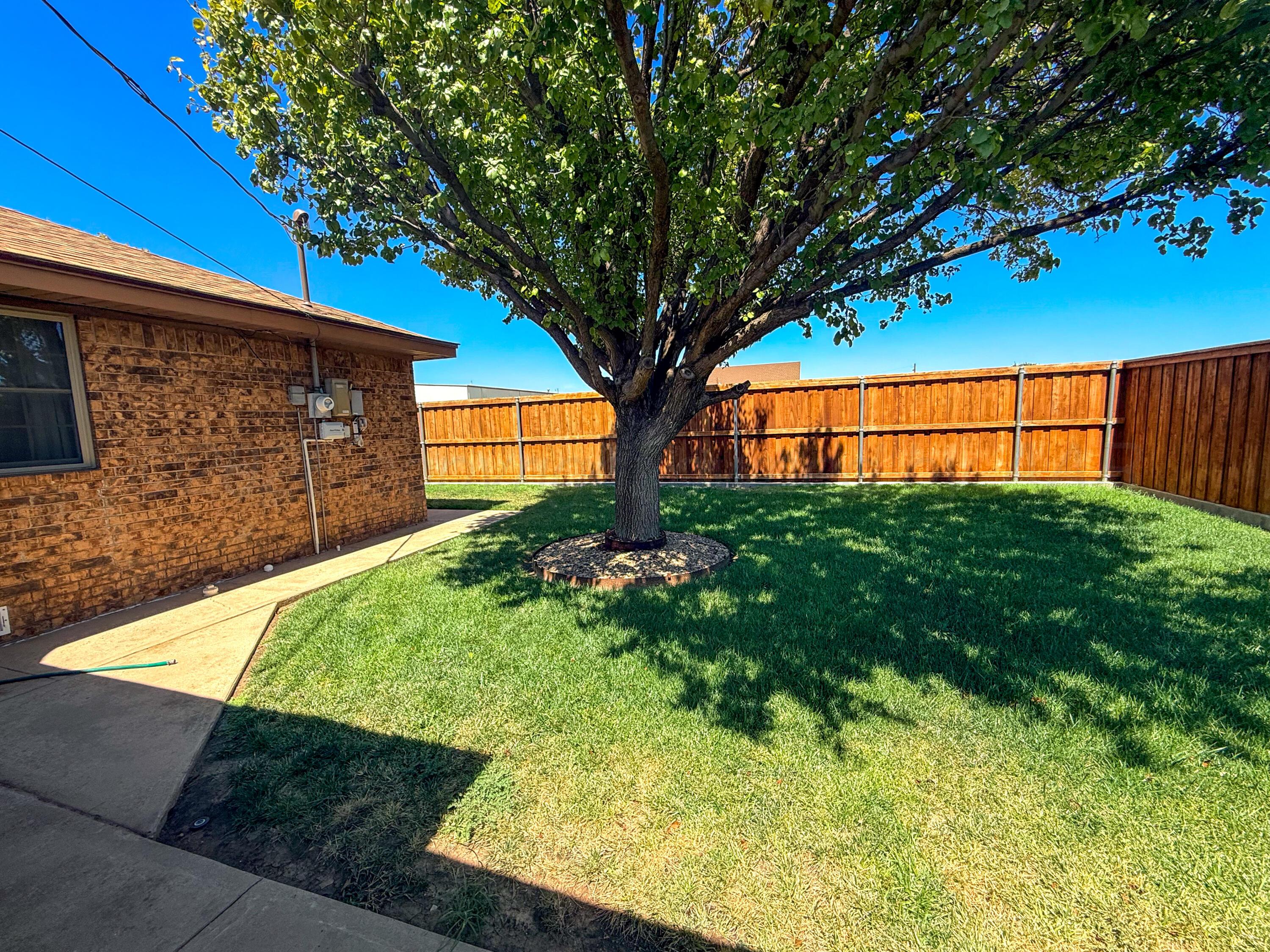 1532 N Wells Street Property Photo 52