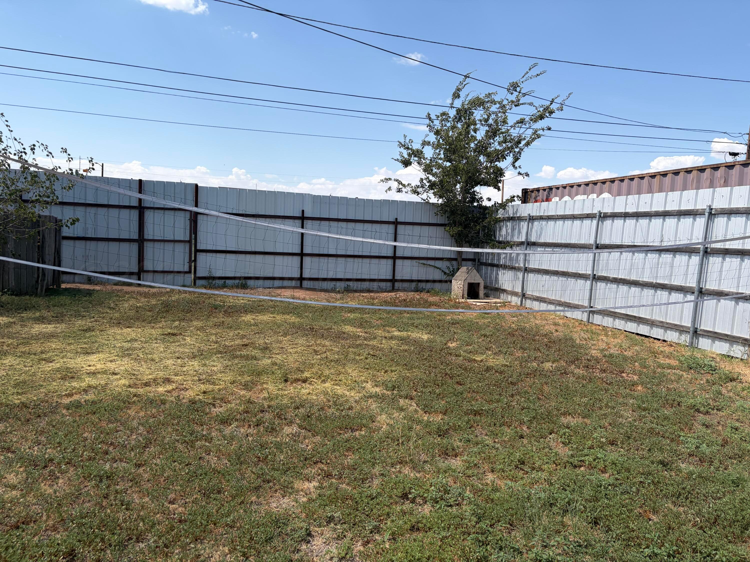 701 N Roberts Street Property Photo 19