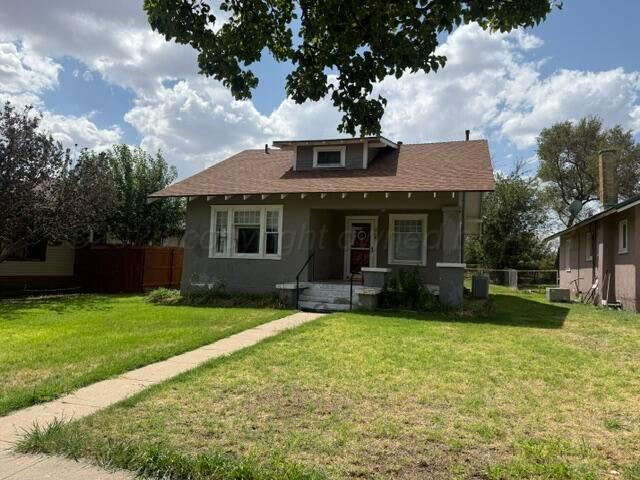 818 E Main Street Property Photo 1