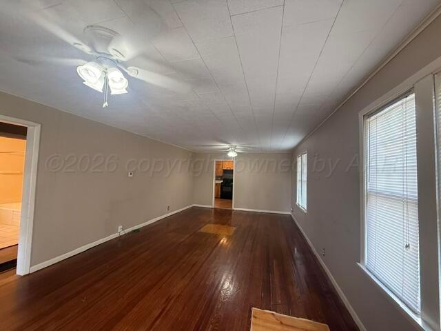 818 E Main Street Property Photo 3
