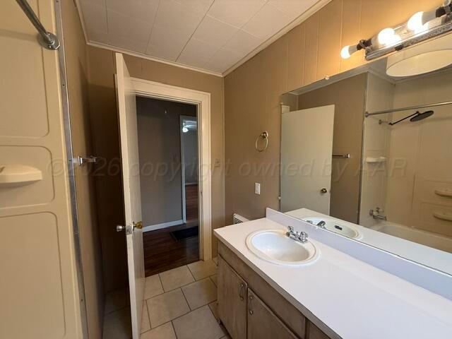 818 E Main Street Property Photo 14