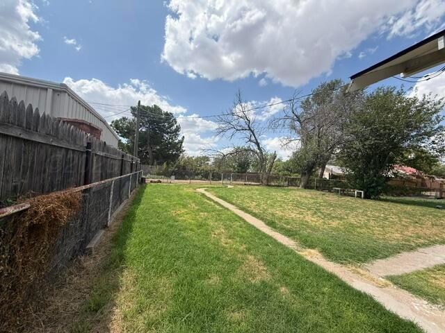 818 E Main Street Property Photo 22