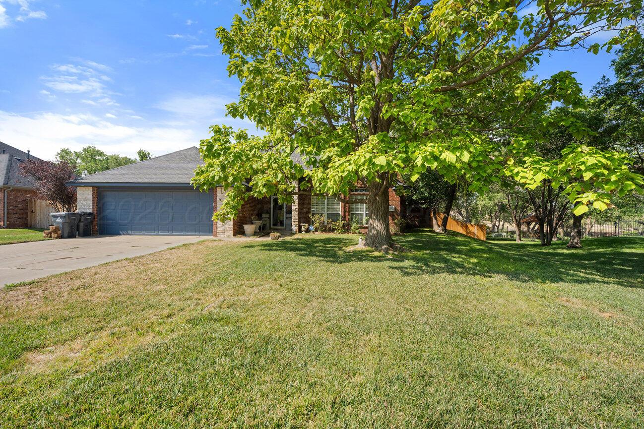 7321 Smoketree Drive Property Photo 1