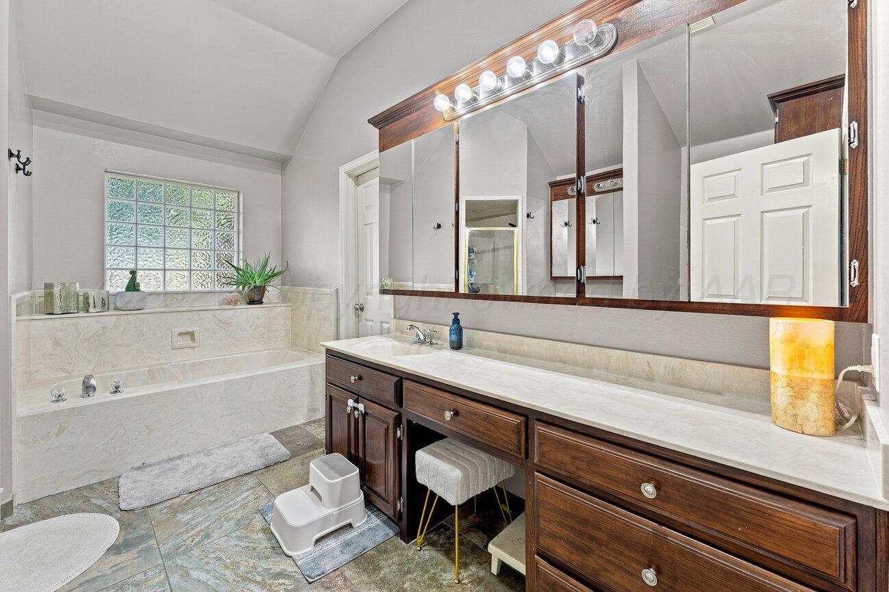 7321 Smoketree Drive Property Photo 29